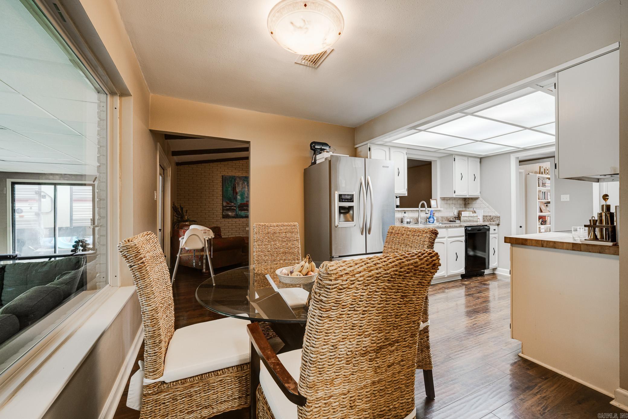 WEST GATE - Residential