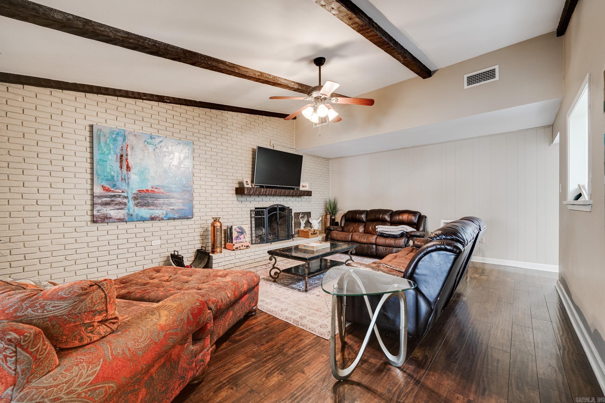 WEST GATE - Residential