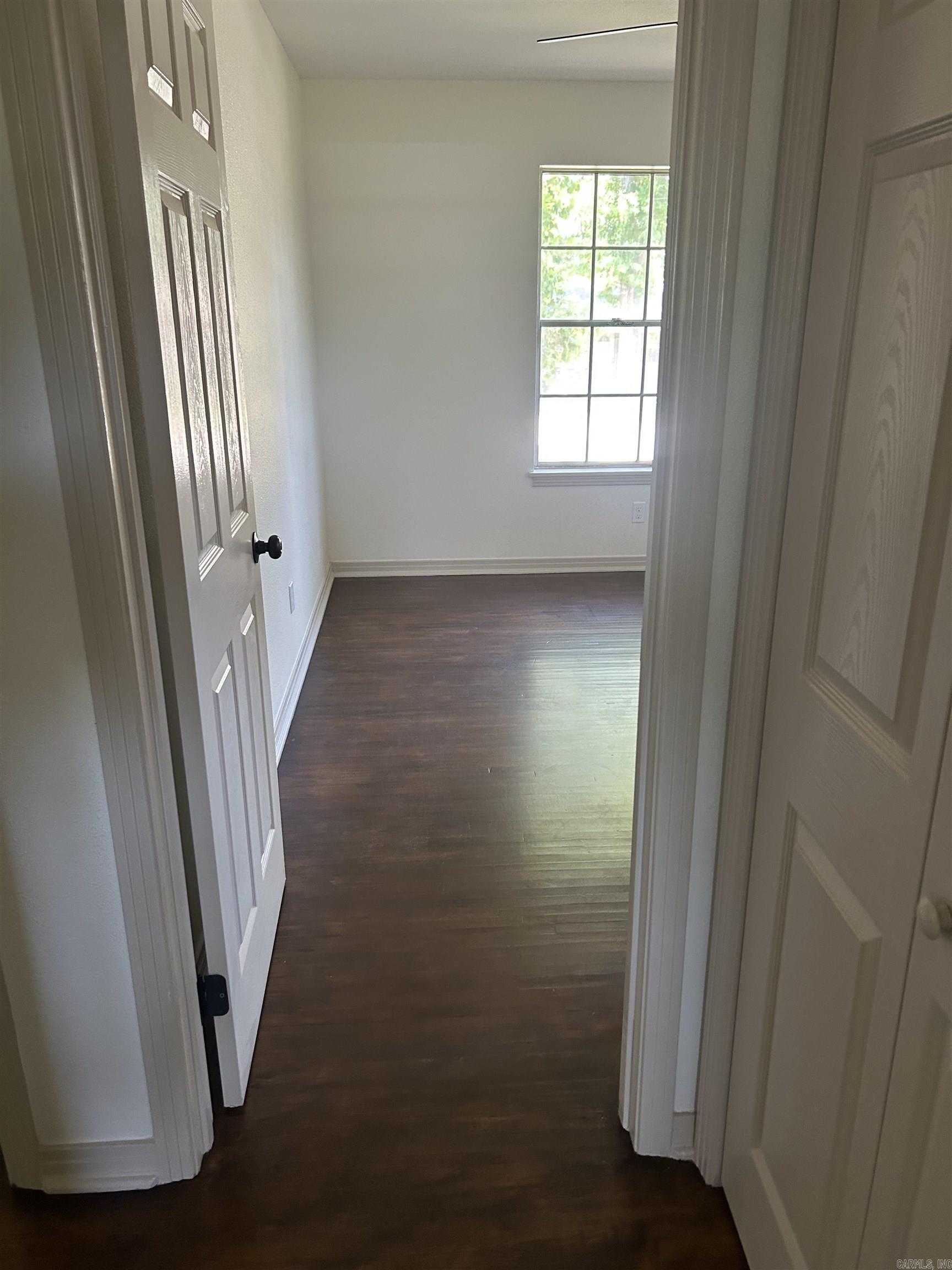TWIN LAKES - Residential