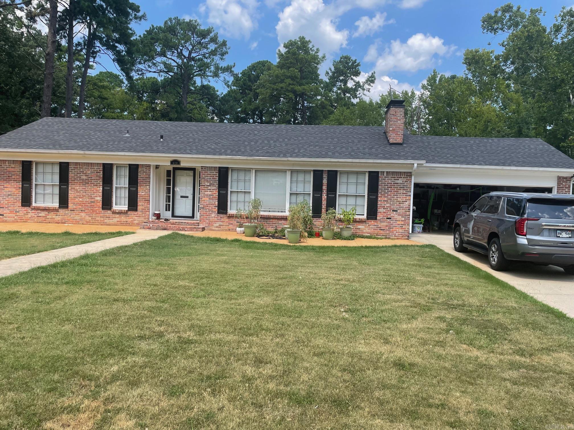 nil - Residential Lease