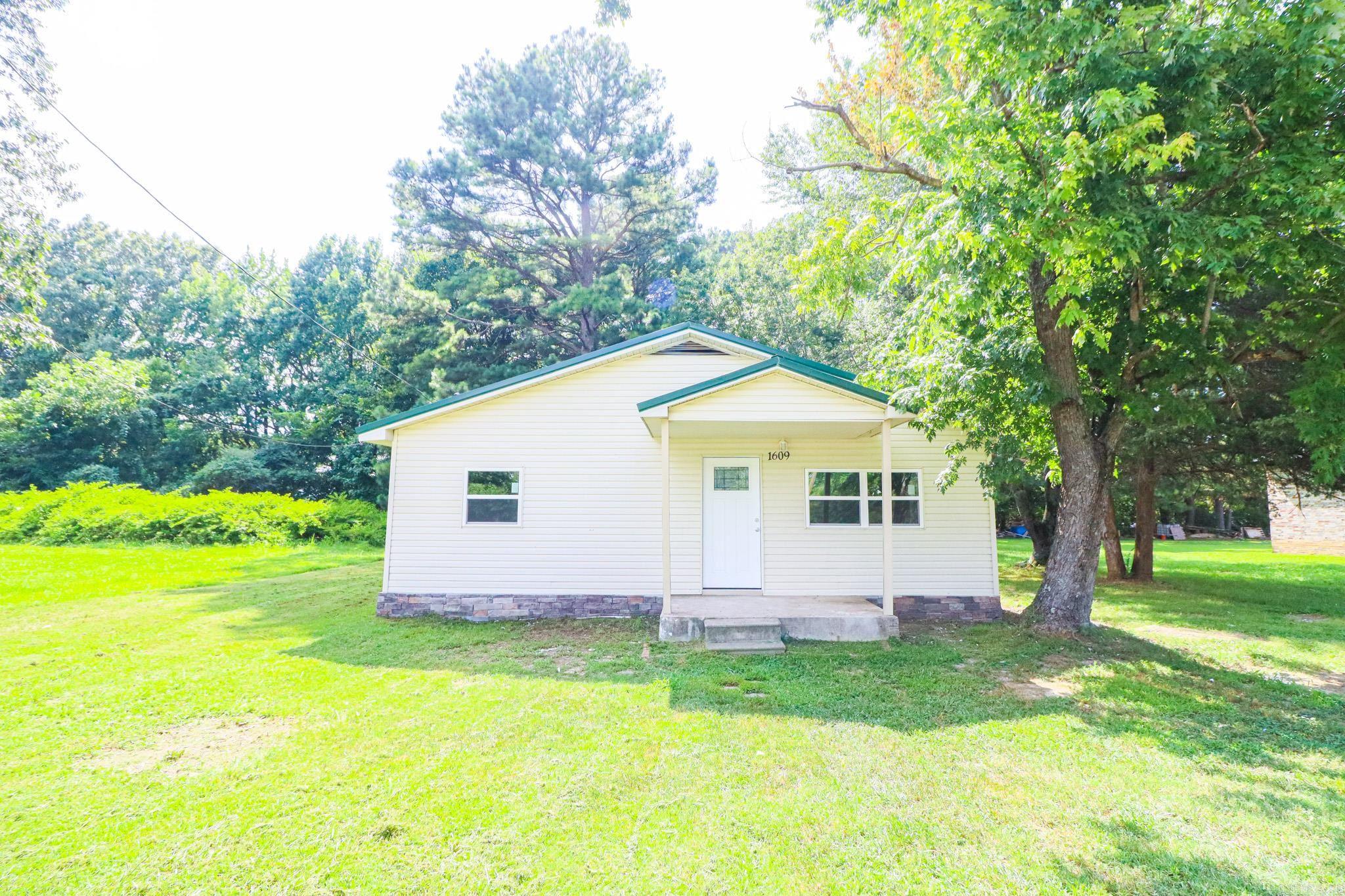 NATHAN RYAN HAY - Residential