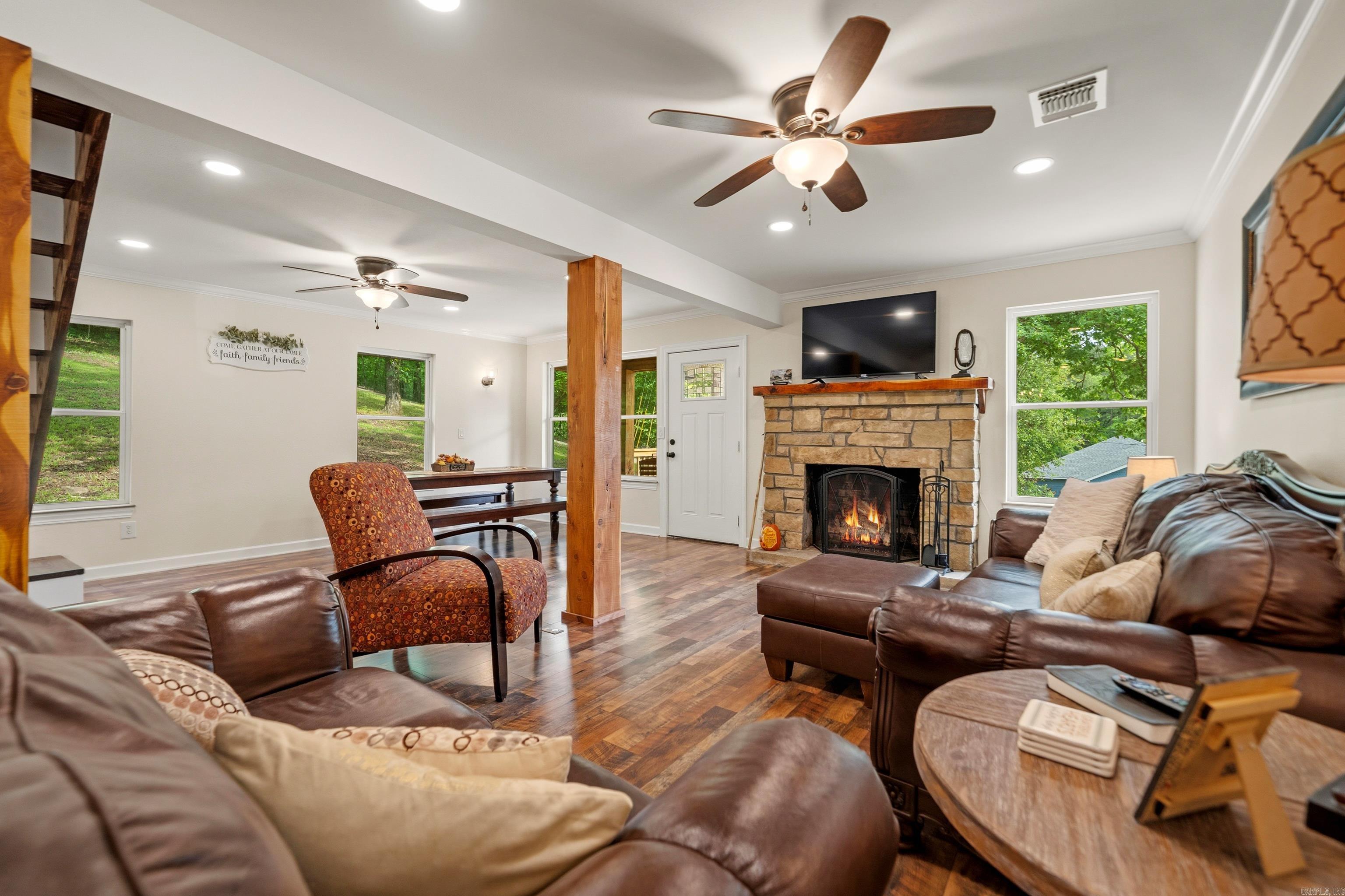 CHEROKEE BEACH LAKE ESTATES - Residential