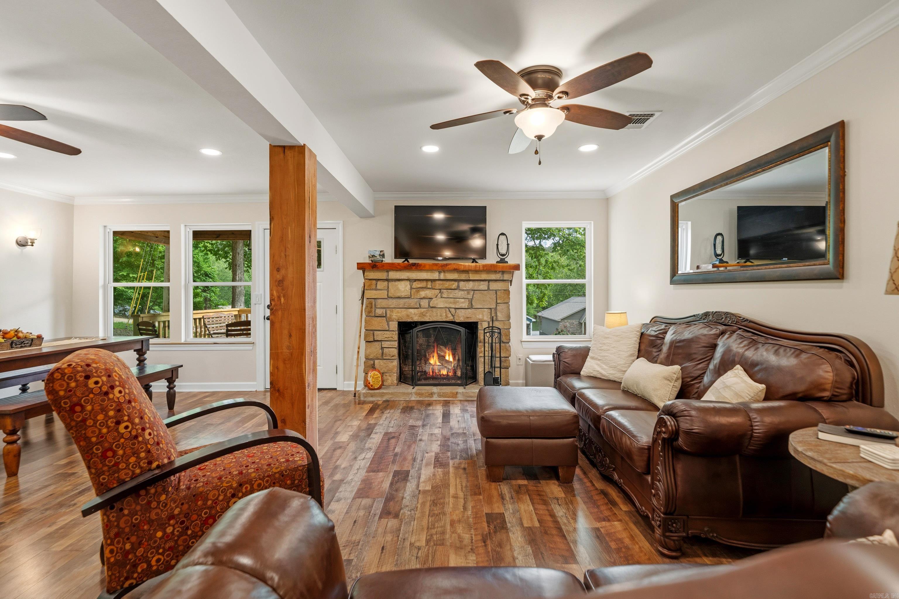 CHEROKEE BEACH LAKE ESTATES - Residential