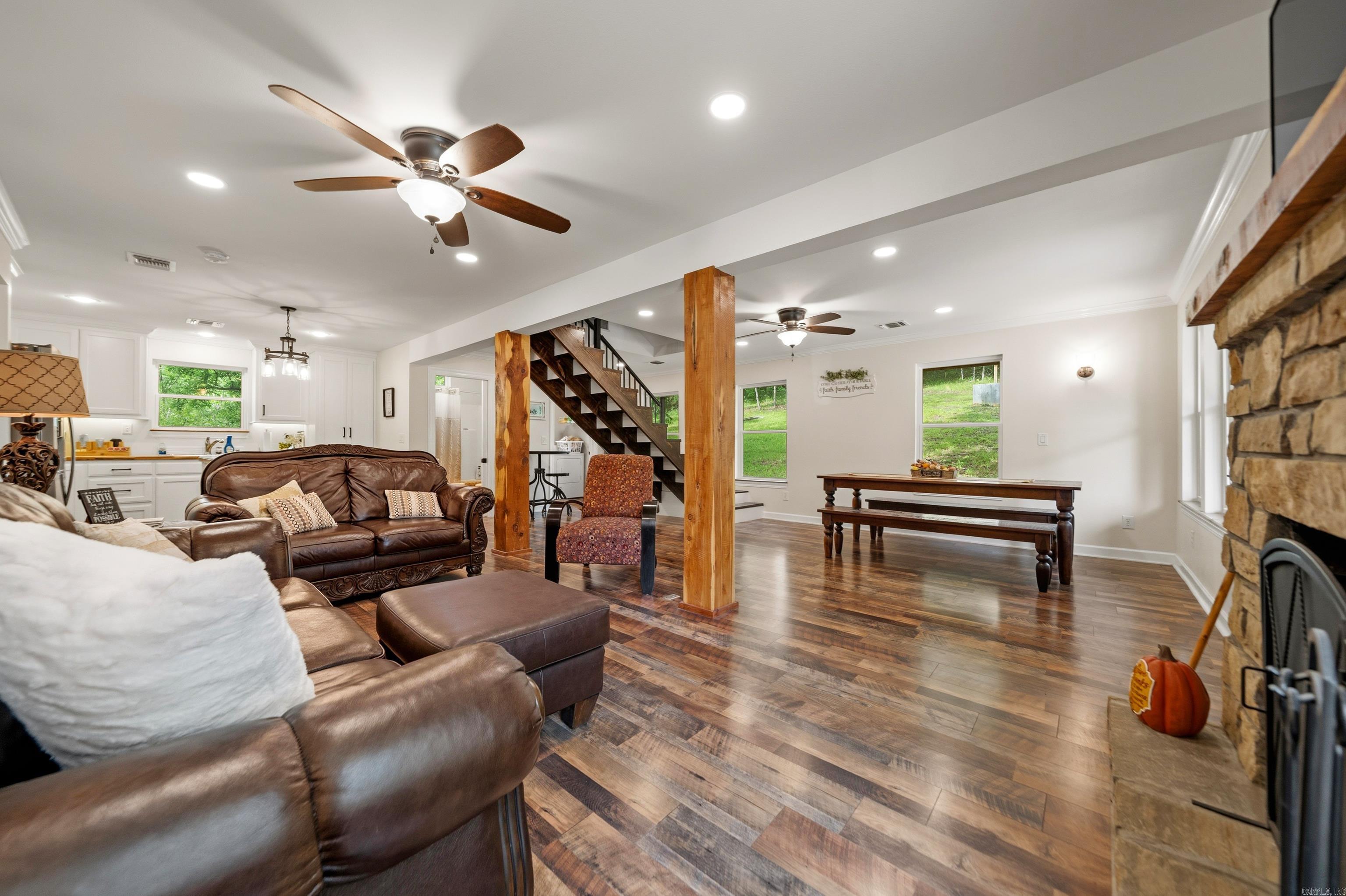 CHEROKEE BEACH LAKE ESTATES - Residential