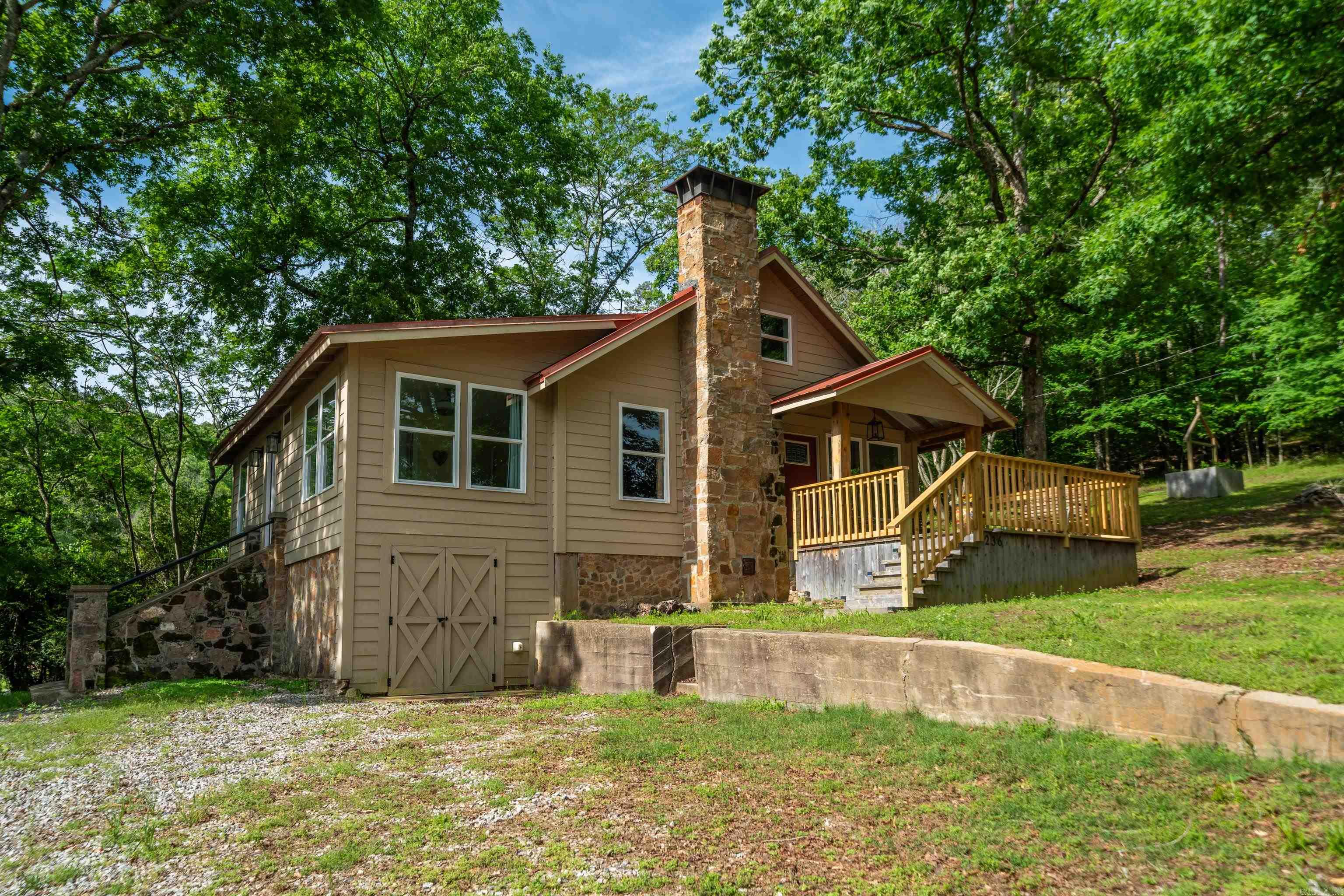 CHEROKEE BEACH LAKE ESTATES - Residential