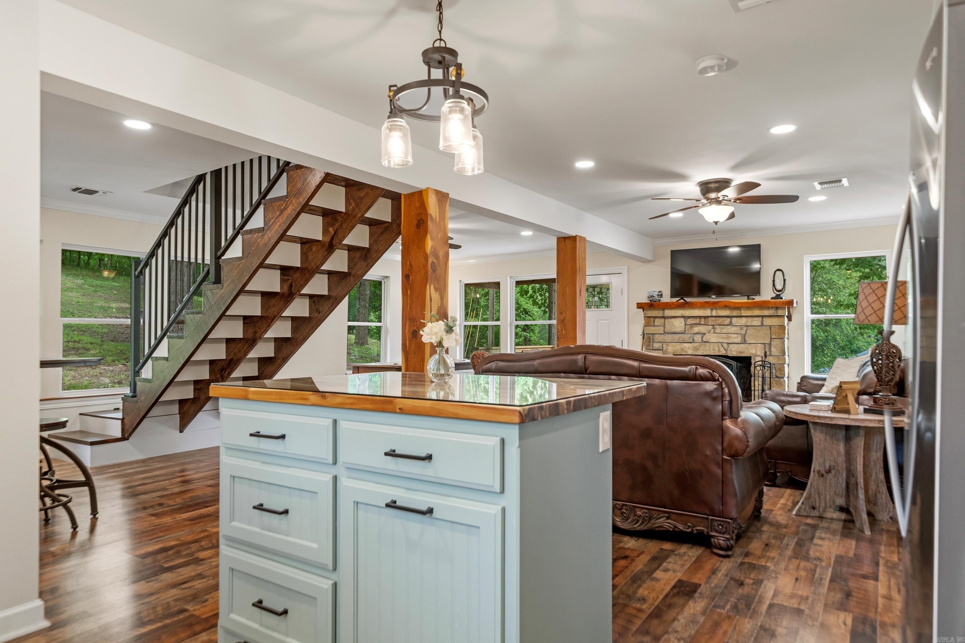 CHEROKEE BEACH LAKE ESTATES - Residential
