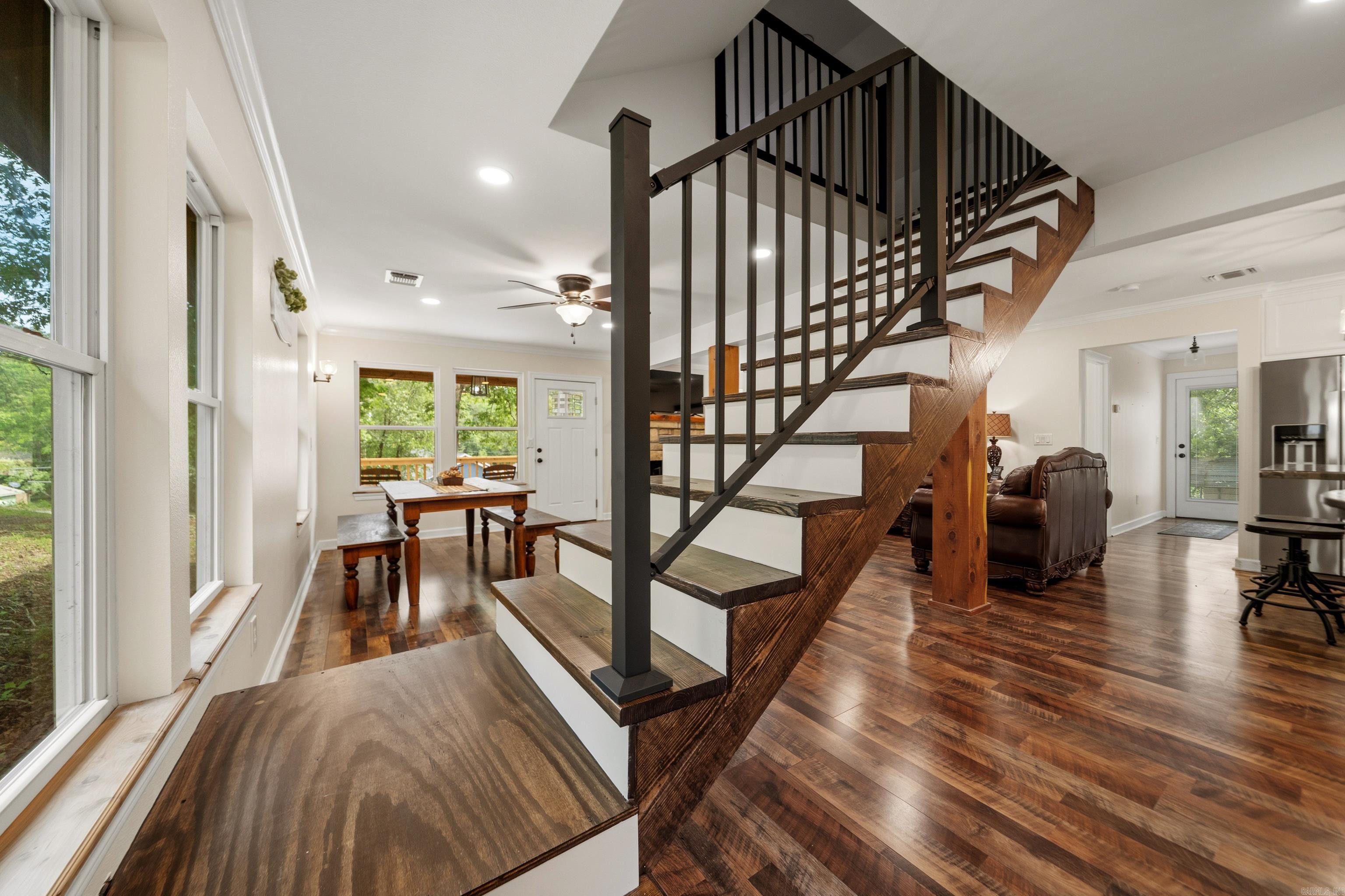 CHEROKEE BEACH LAKE ESTATES - Residential