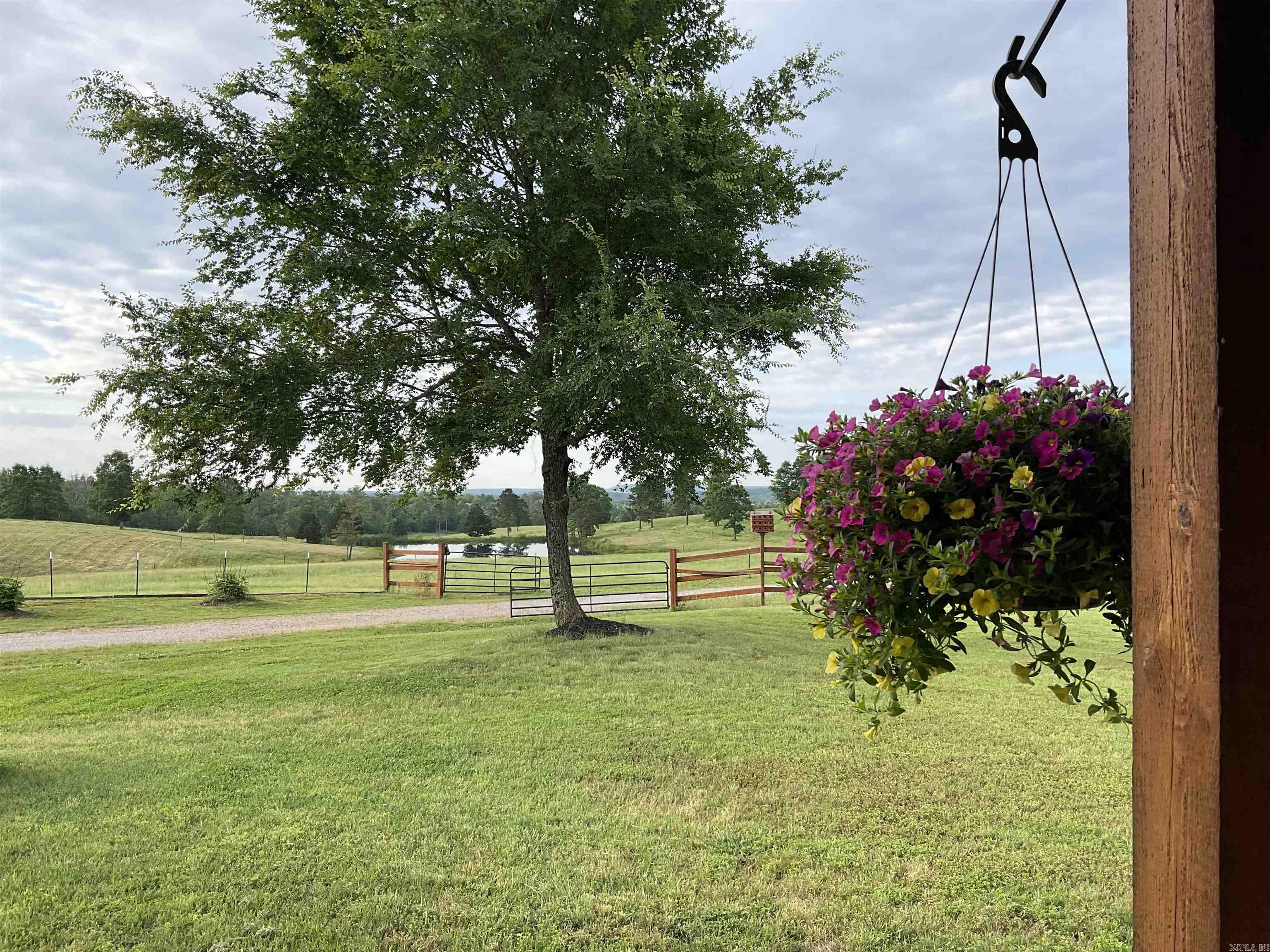 LONSDALE - CITY - Residential