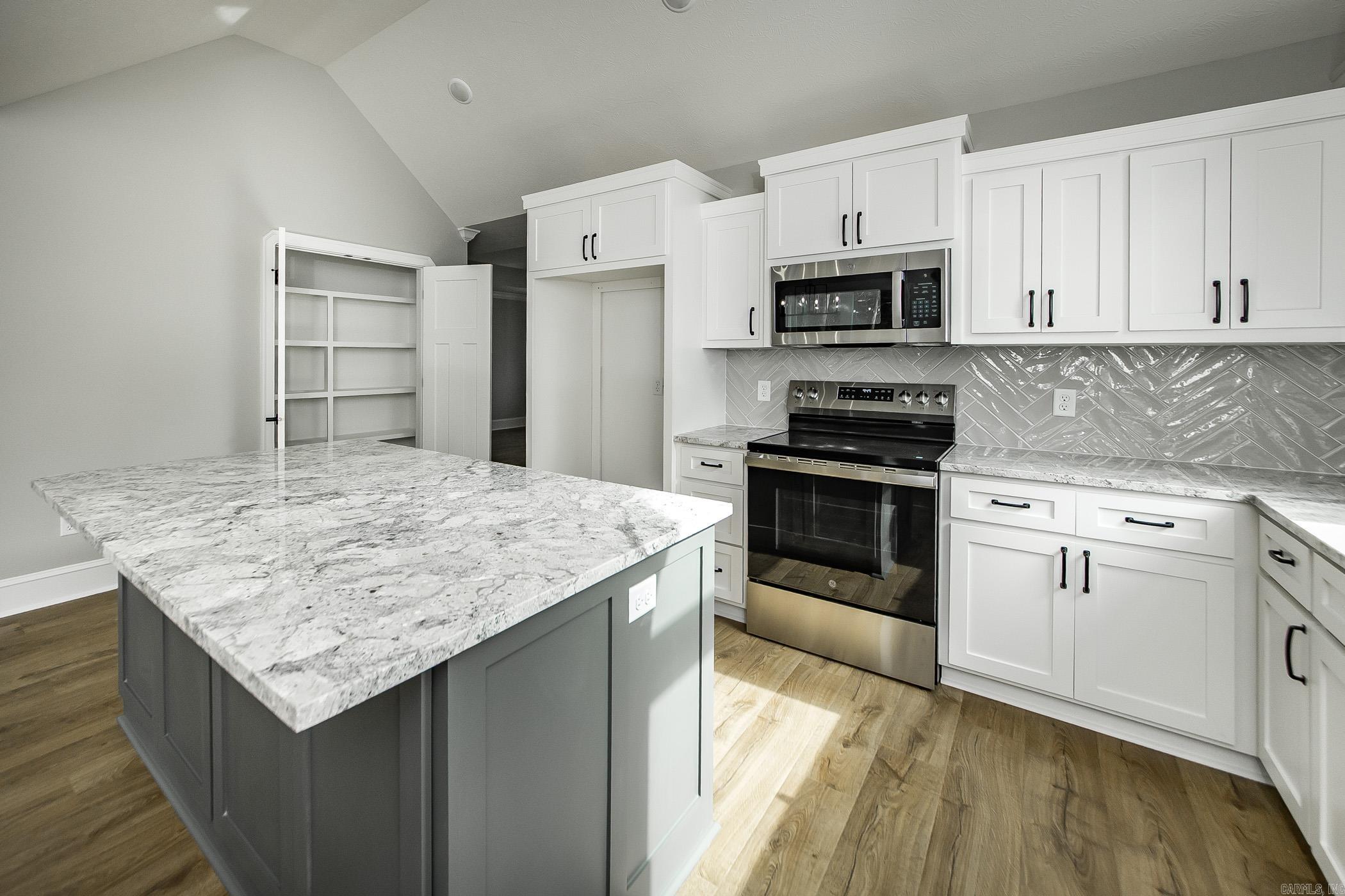 Fox Run Village - Residential