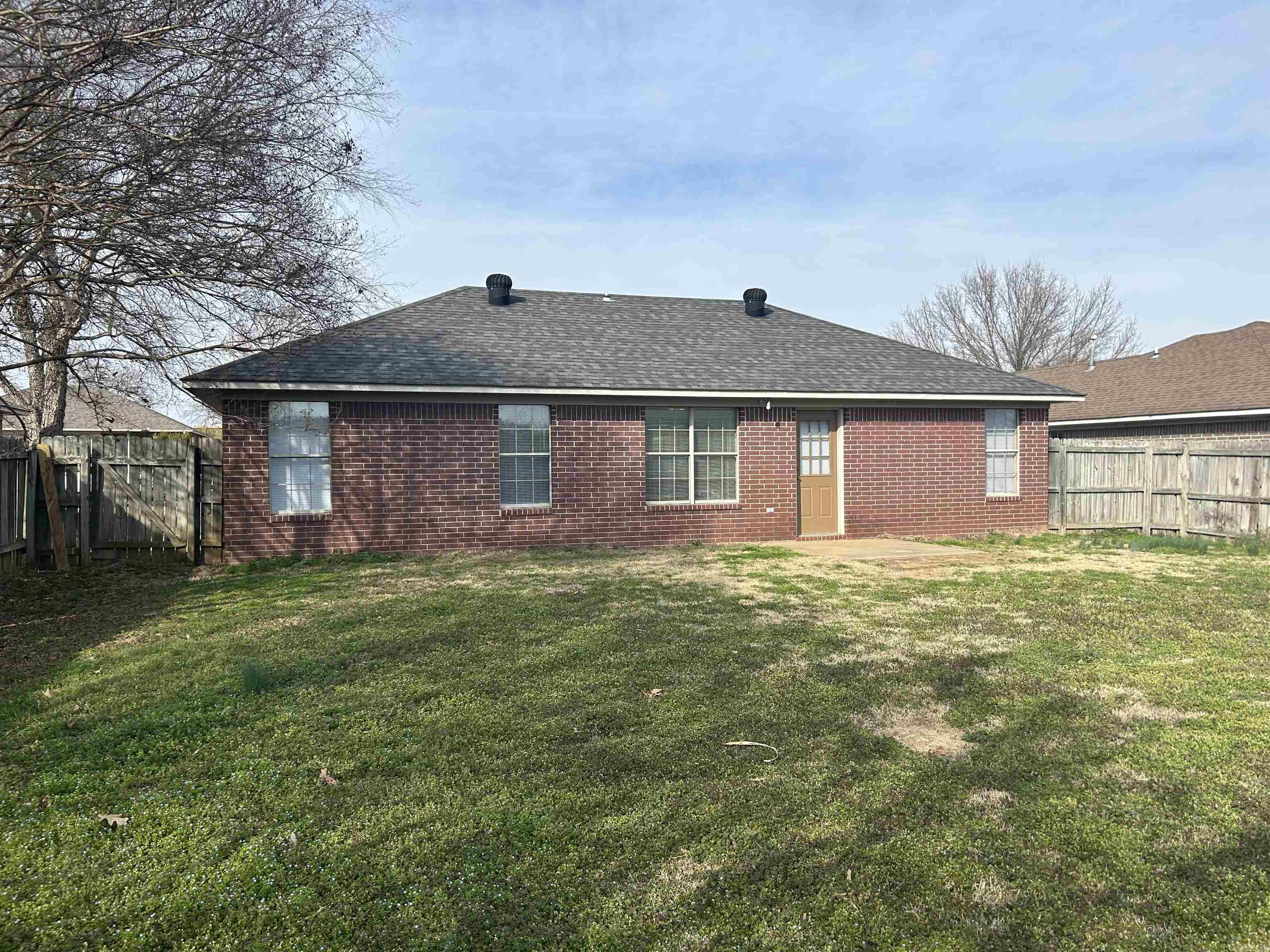 CHERUB COURT - Residential