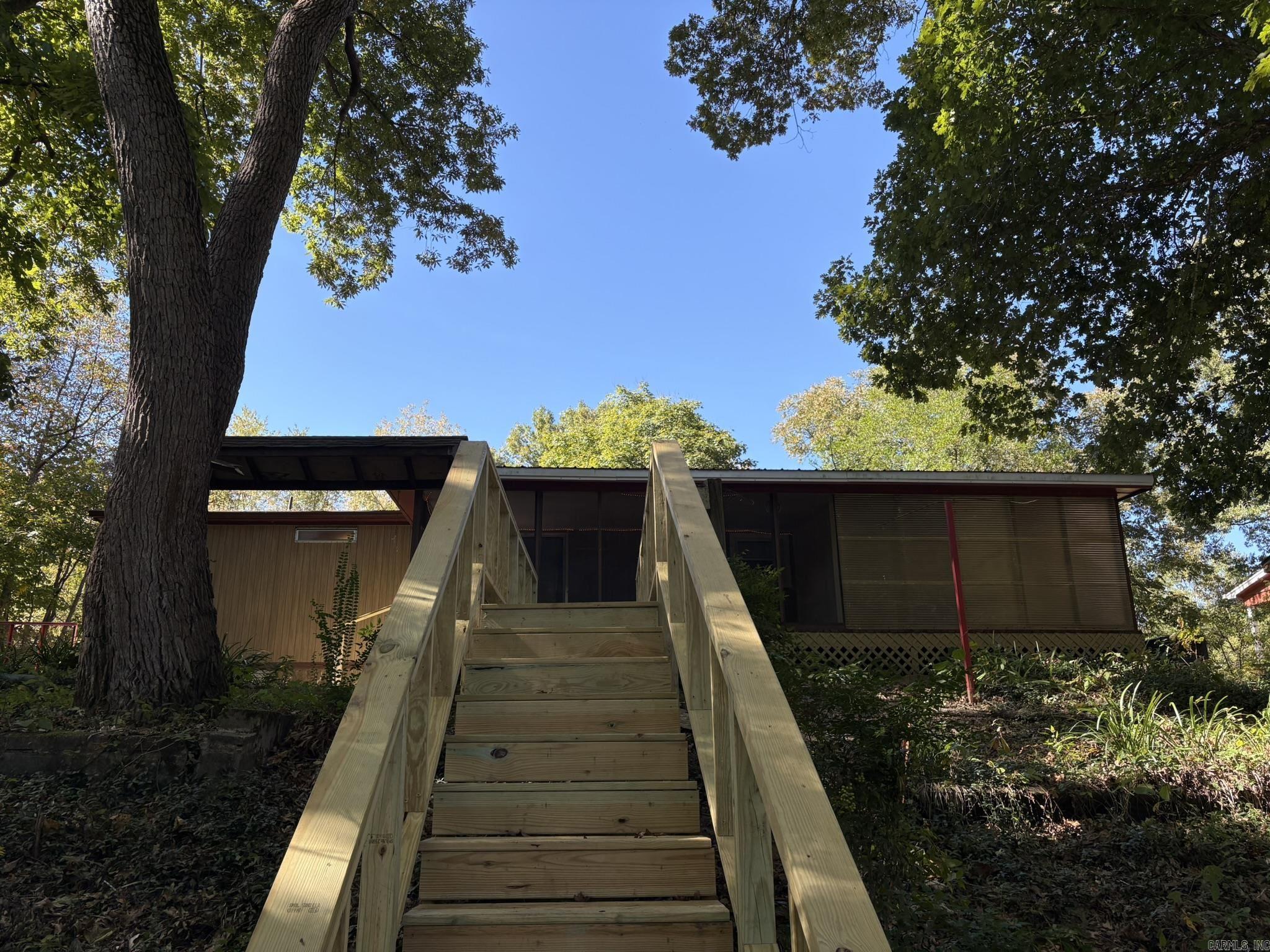 RED RIVER VALLEY - RIVER - Residential