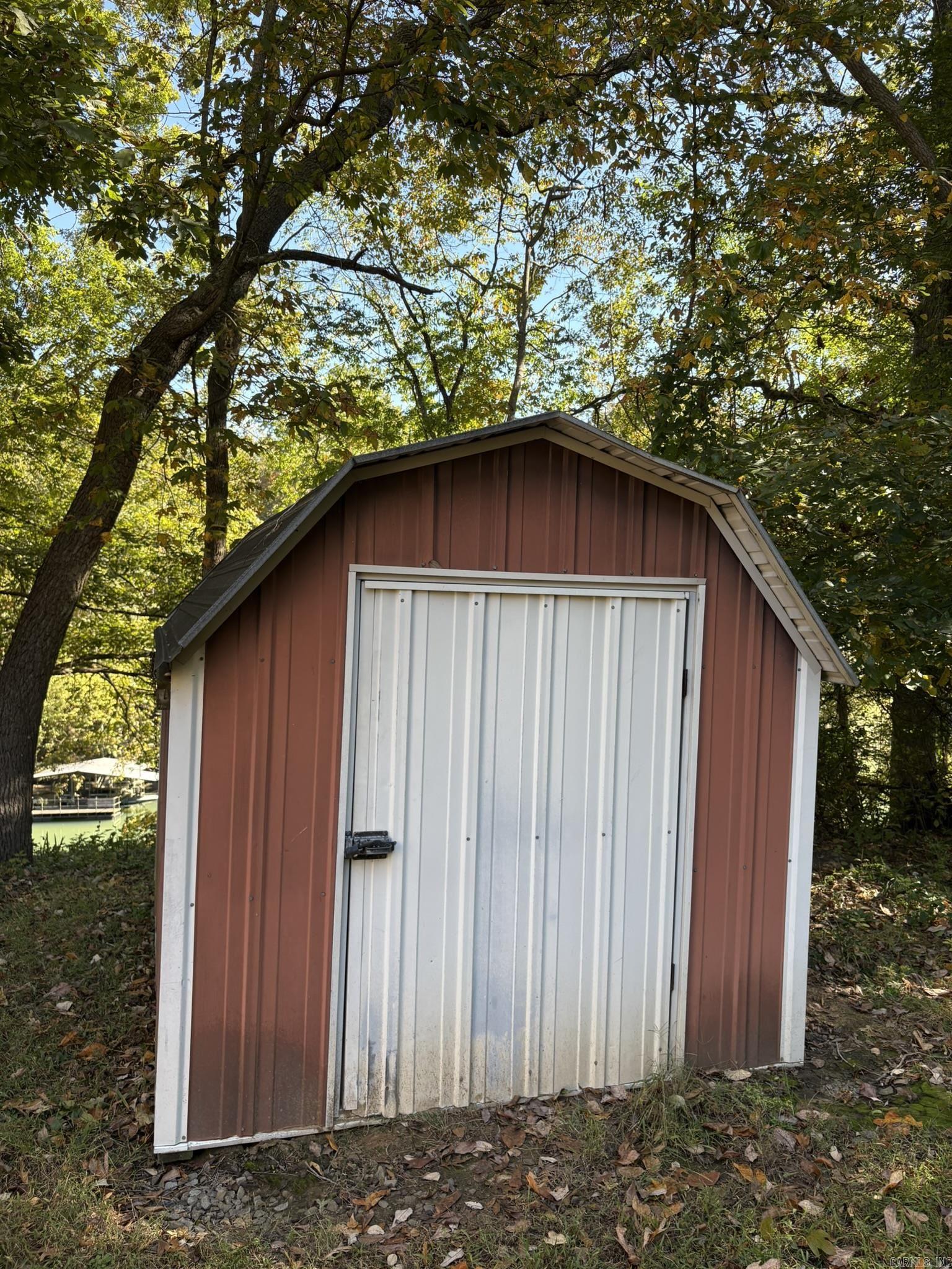 RED RIVER VALLEY - RIVER - Residential