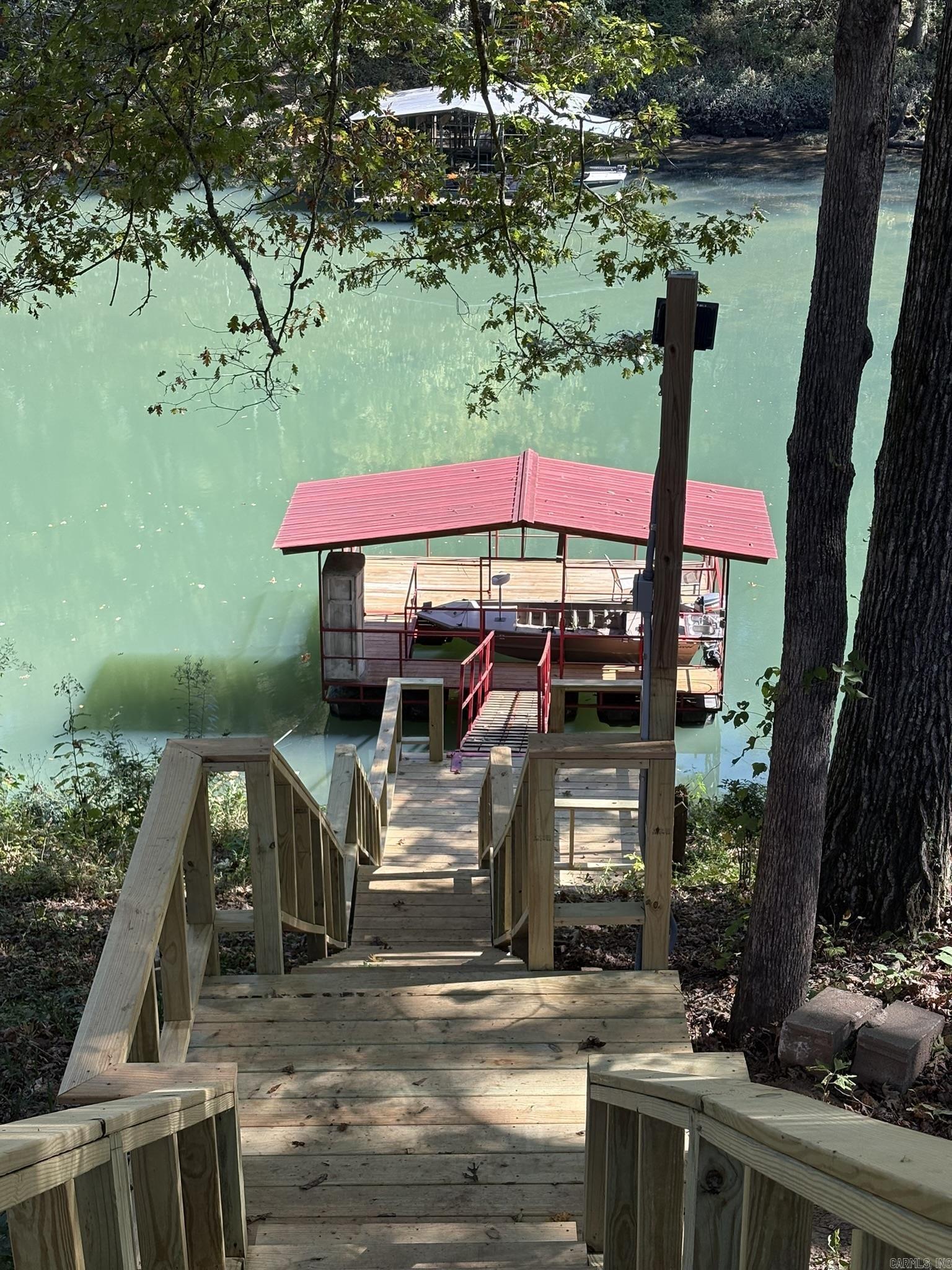 RED RIVER VALLEY - RIVER - Residential