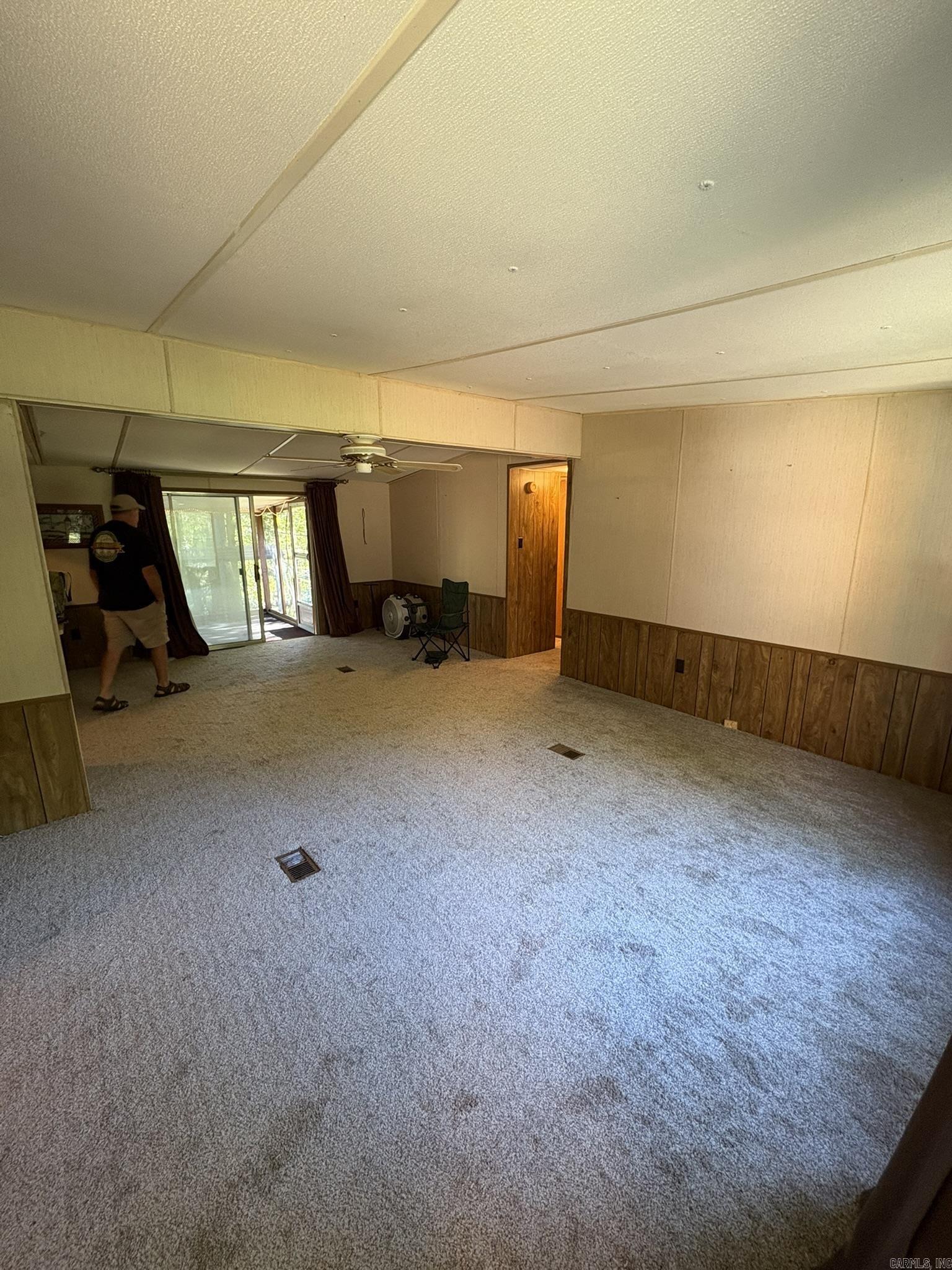 RED RIVER VALLEY - RIVER - Residential