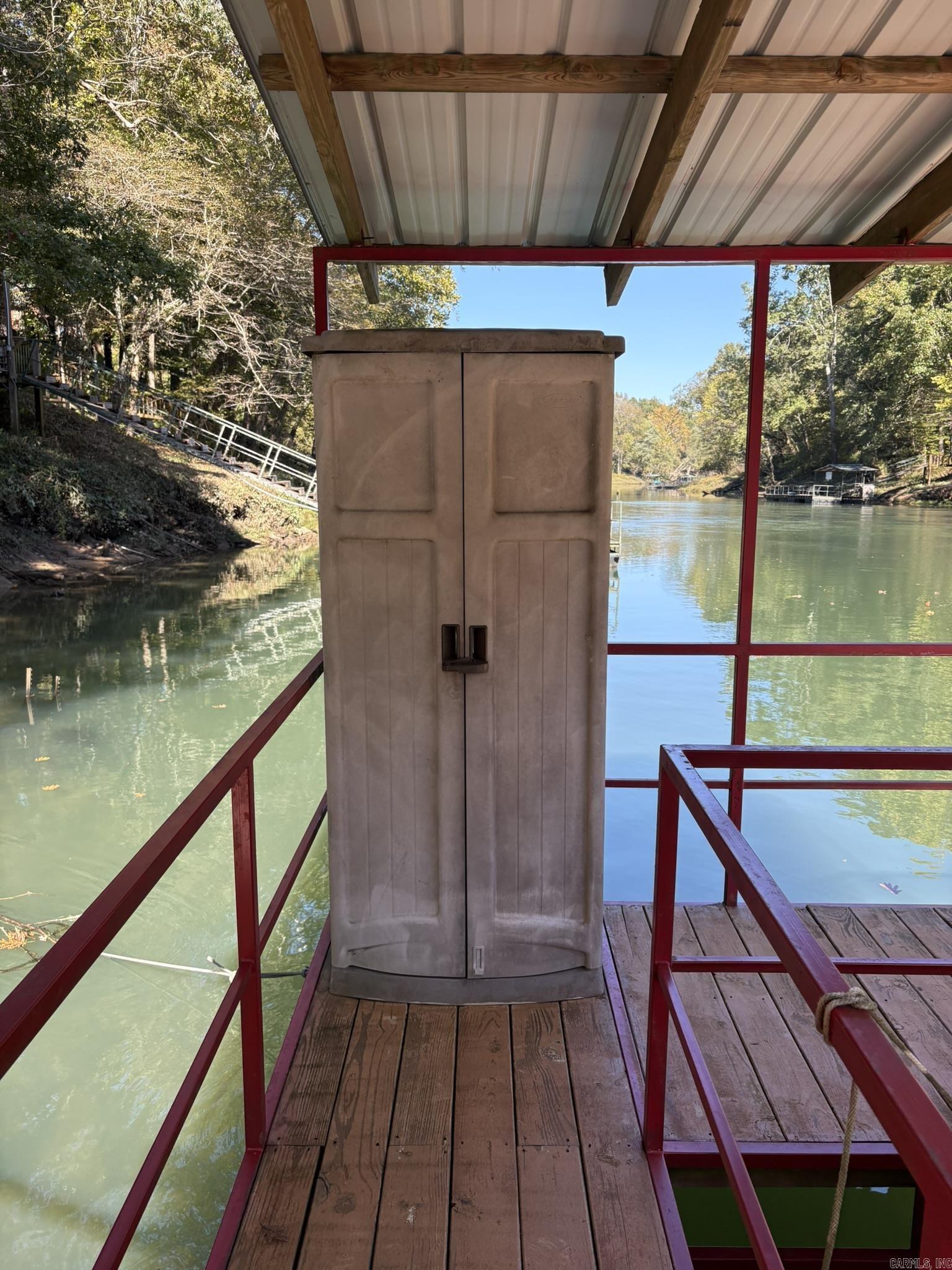 RED RIVER VALLEY - RIVER - Residential