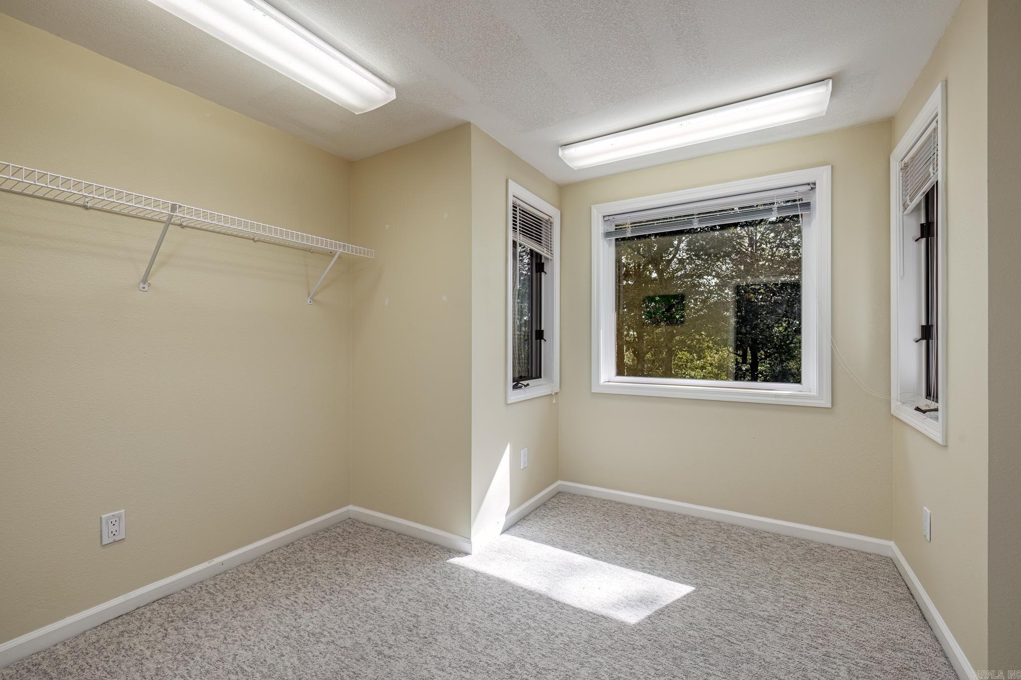 LA VIEJO - Residential