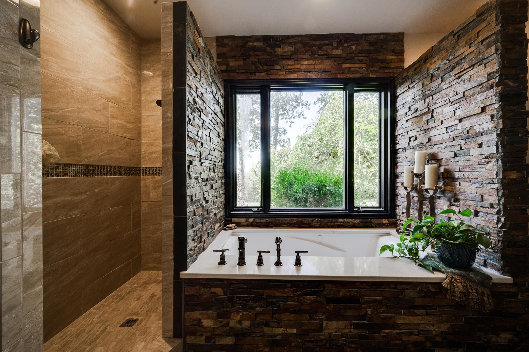 Stonegate Shores - Residential