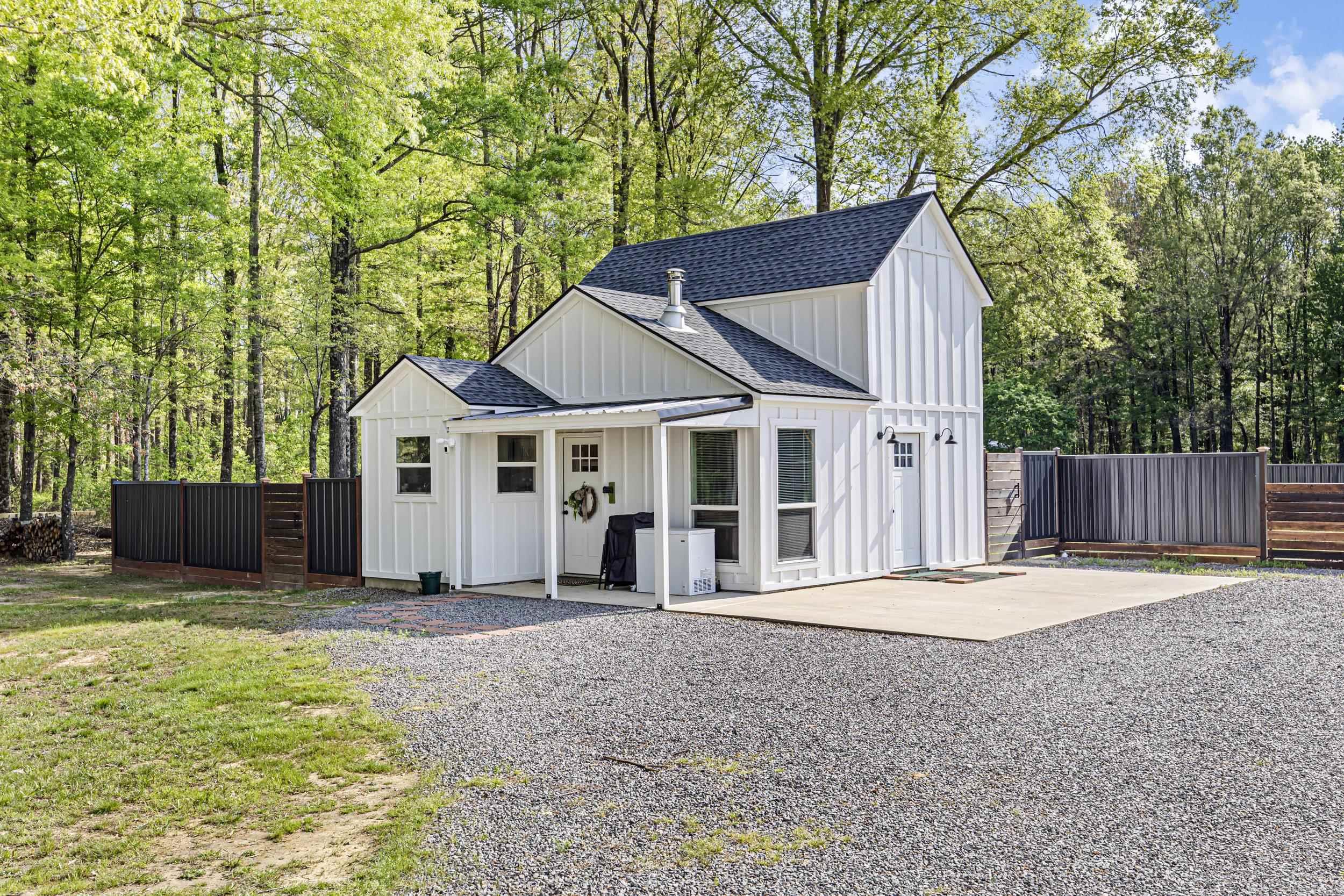 Metes & Bounds - Residential