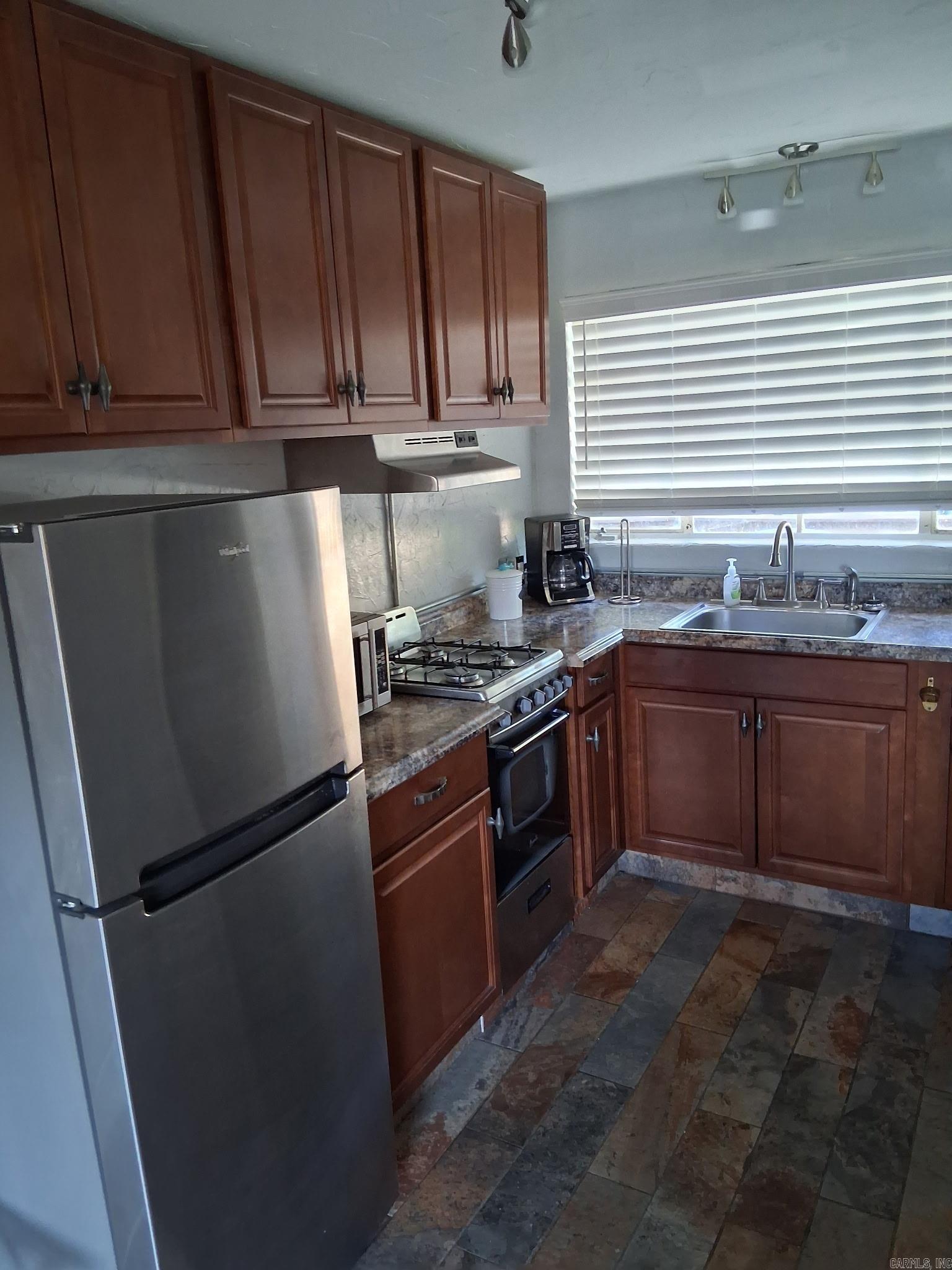 LAKELAND LODGE HPR - Residential