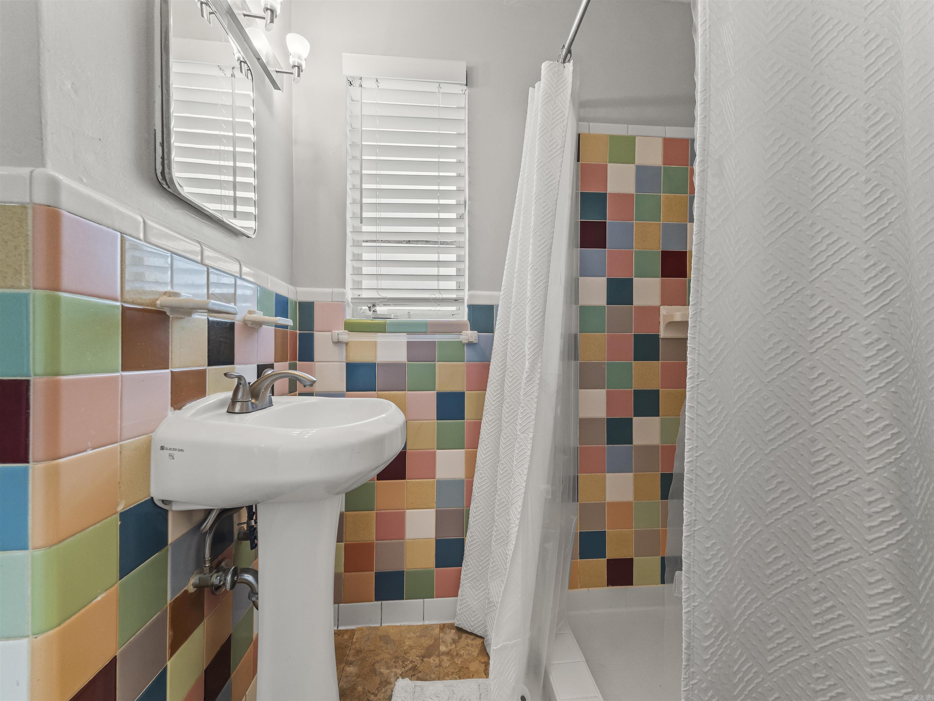 LAKELAND LODGE HPR - Residential