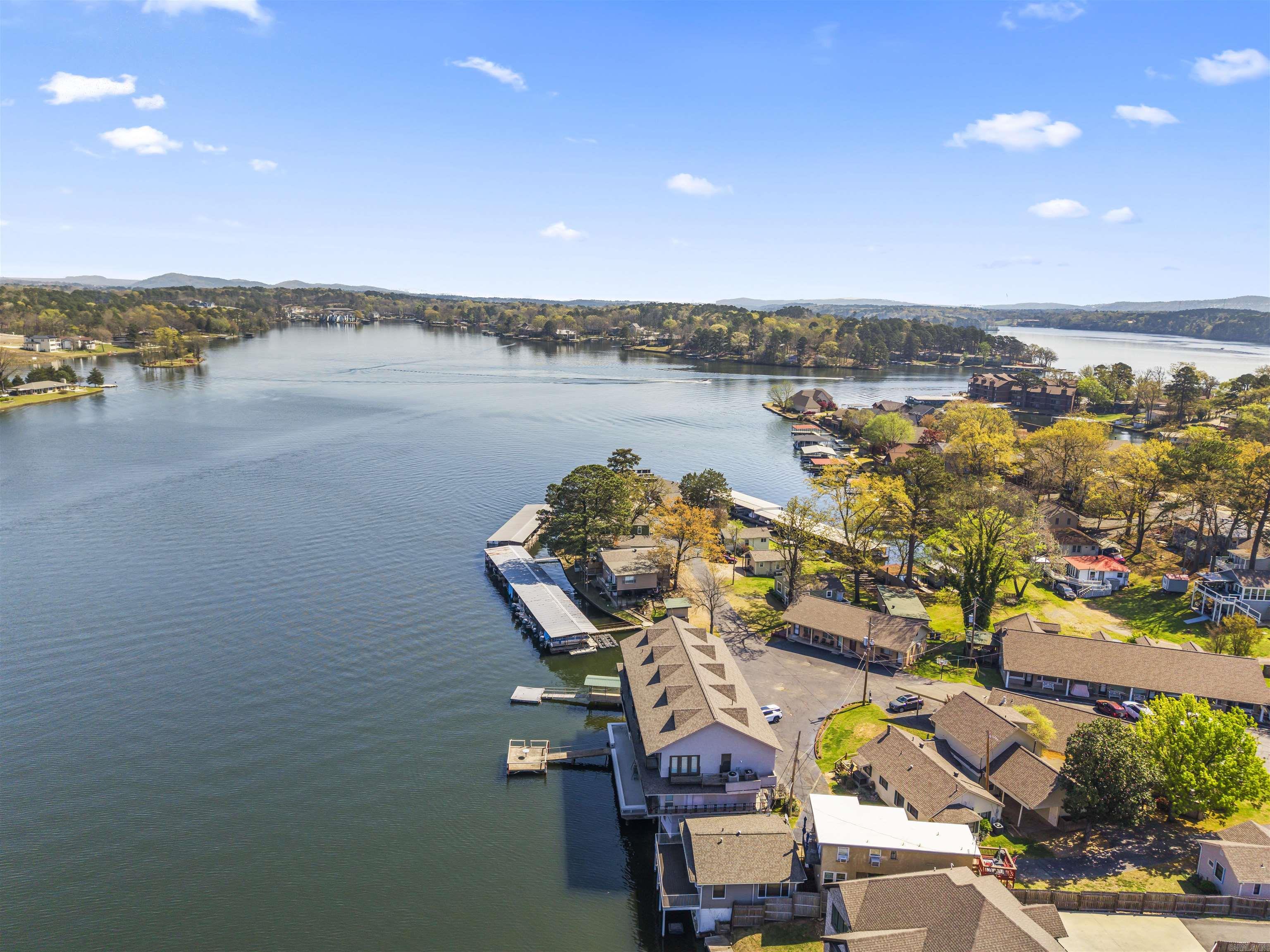 LAKELAND LODGE HPR - Residential