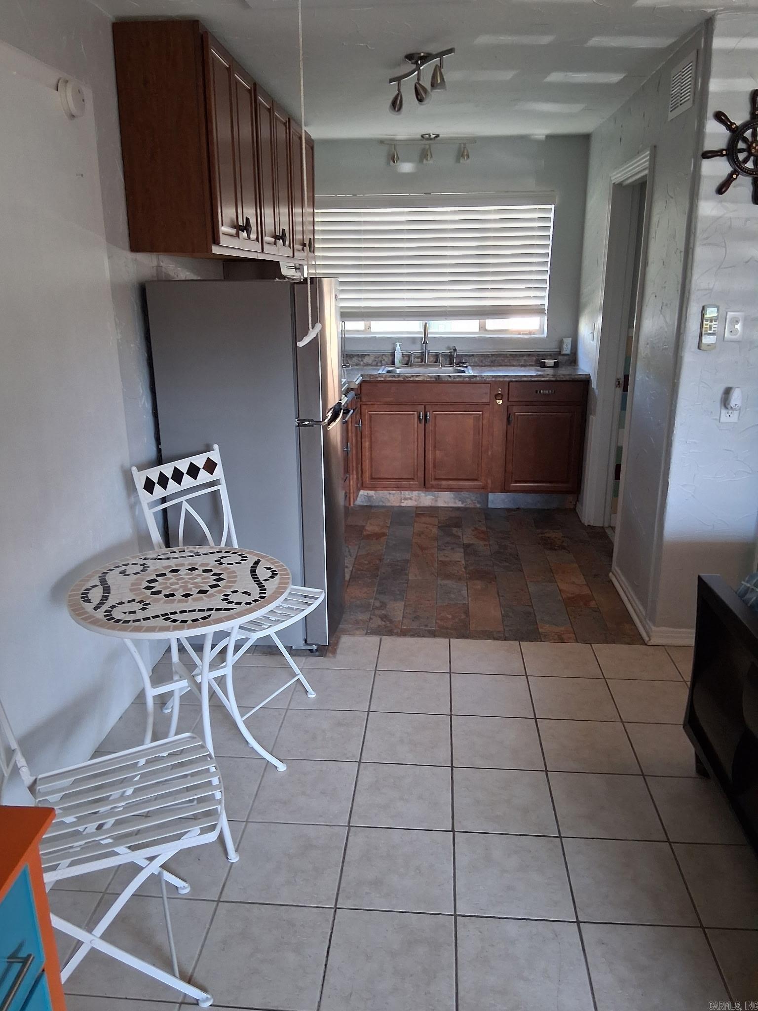 LAKELAND LODGE HPR - Residential