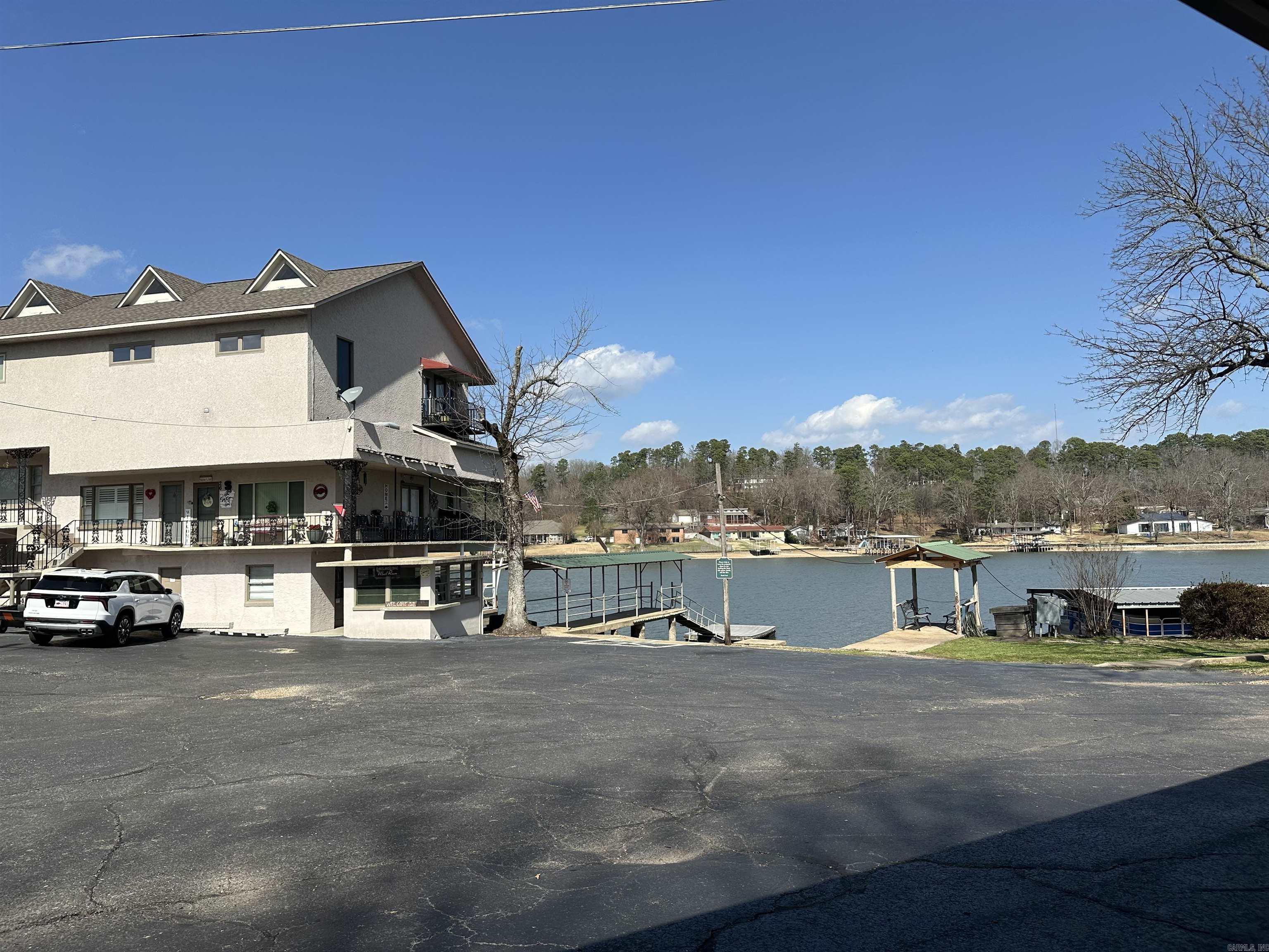 LAKELAND LODGE HPR - Residential