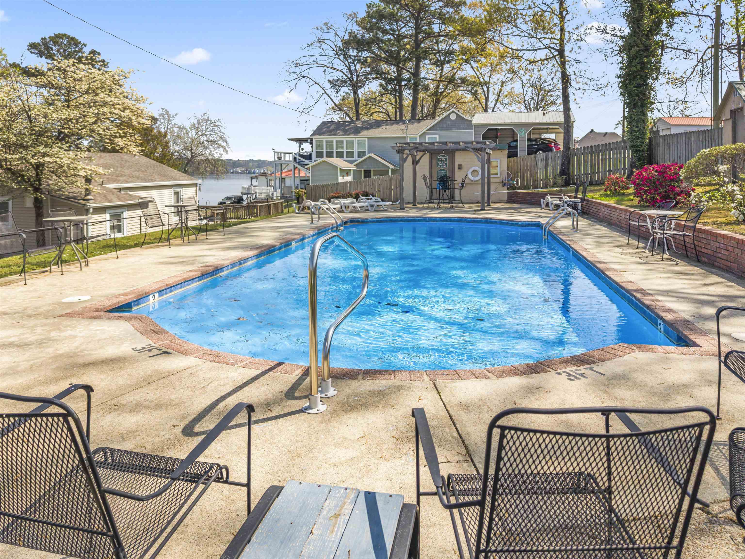 LAKELAND LODGE HPR - Residential