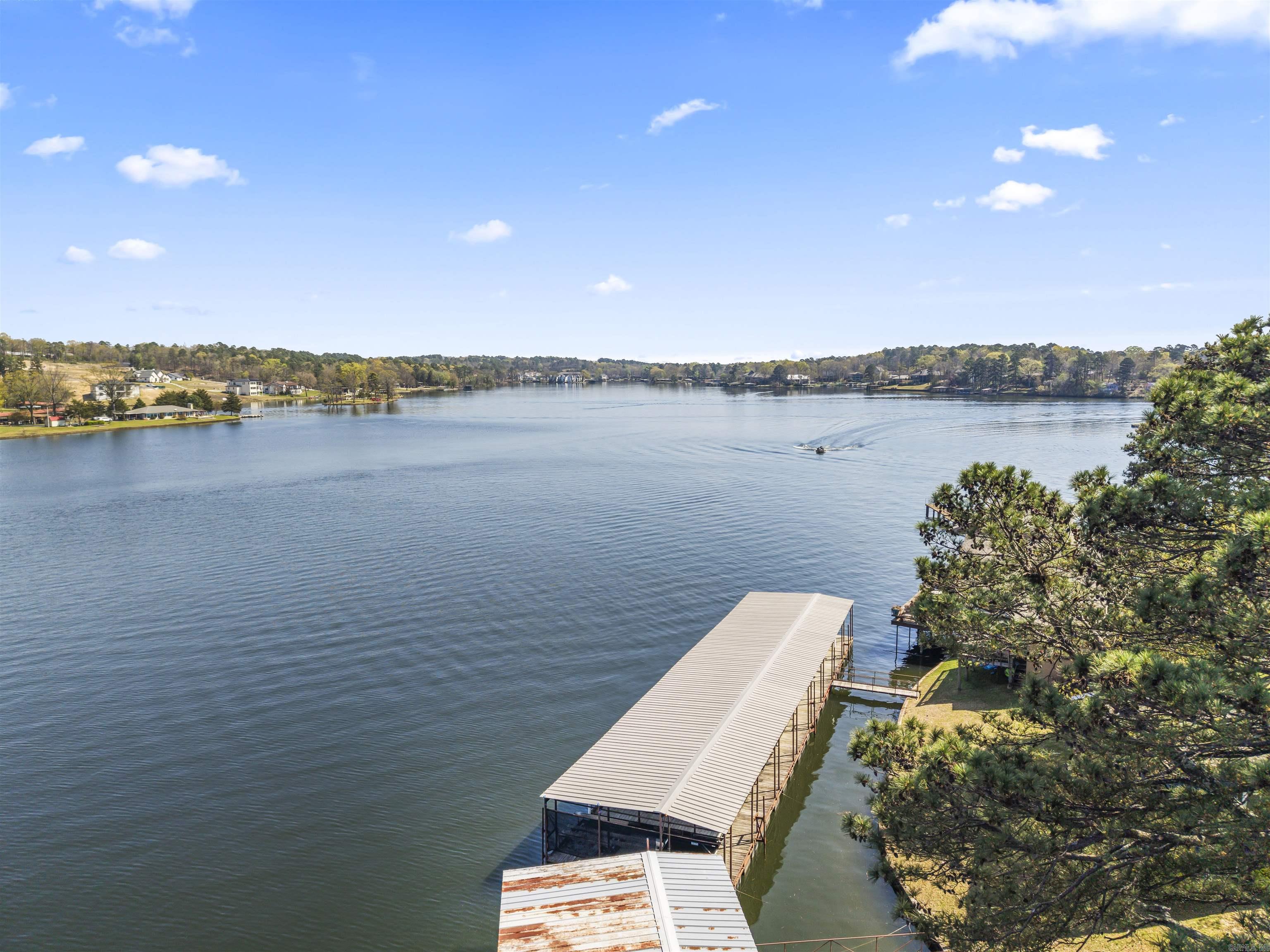 LAKELAND LODGE HPR - Residential