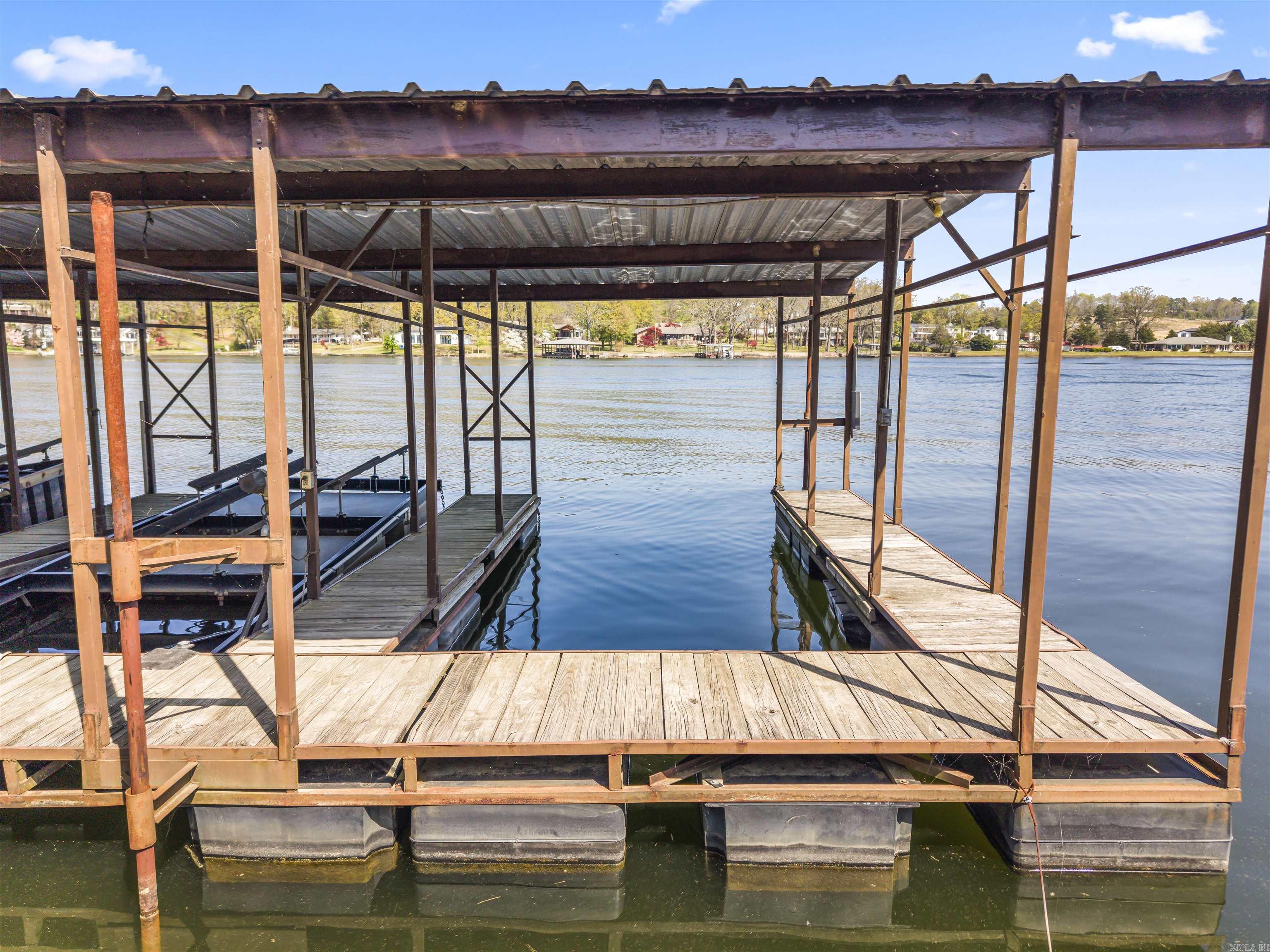 LAKELAND LODGE HPR - Residential