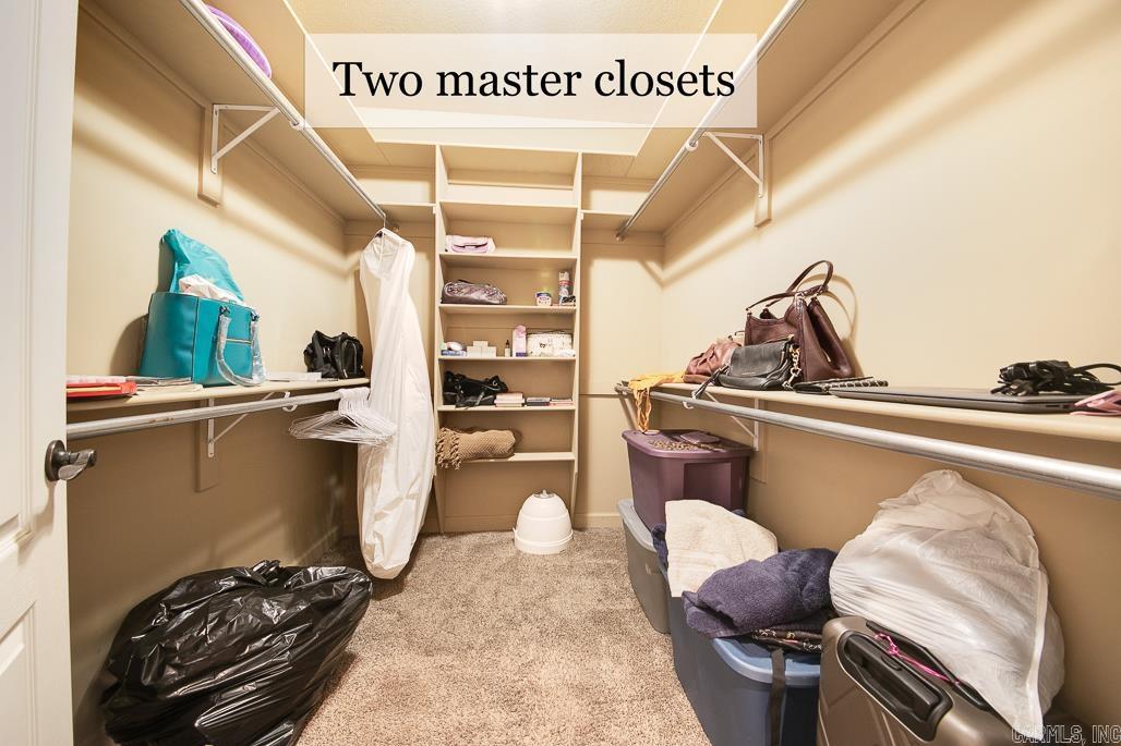 THE PARK ON MT SPRINGS - Residential