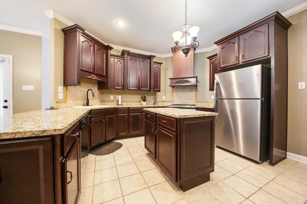 THE PARK ON MT SPRINGS - Residential