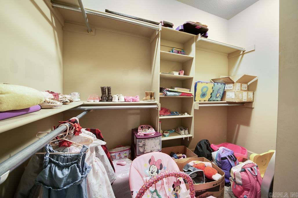 THE PARK ON MT SPRINGS - Residential