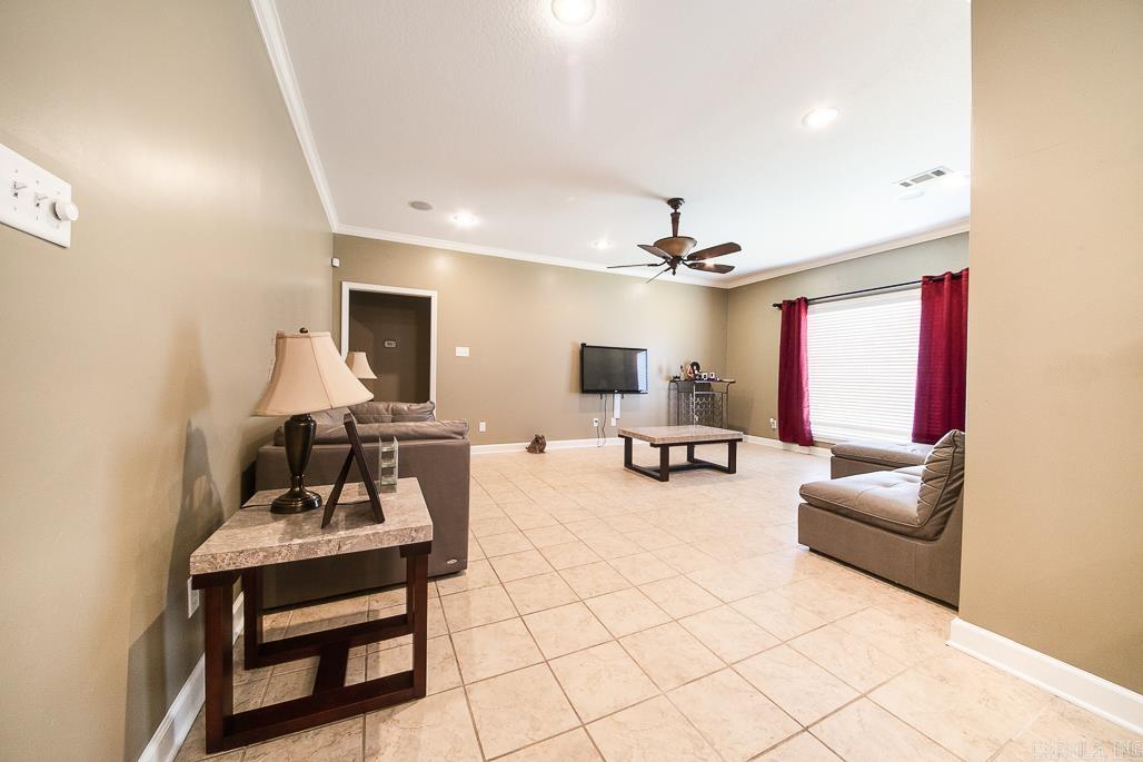 THE PARK ON MT SPRINGS - Residential