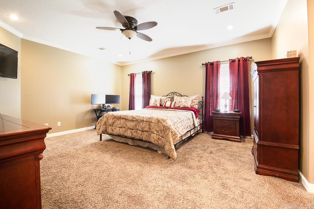 THE PARK ON MT SPRINGS - Residential