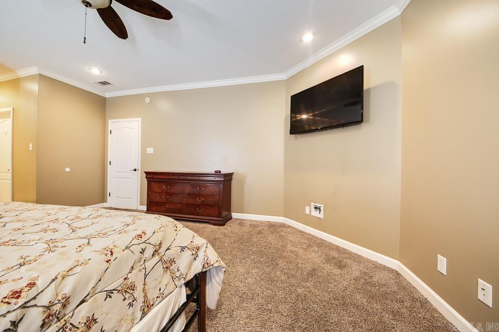 THE PARK ON MT SPRINGS - Residential