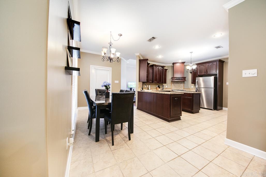 THE PARK ON MT SPRINGS - Residential