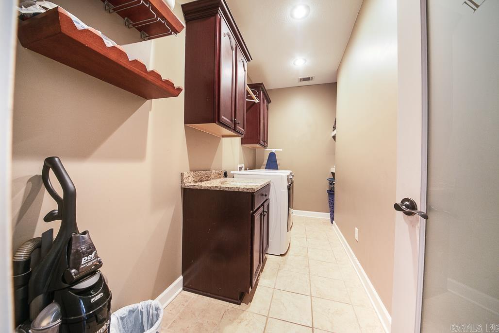 THE PARK ON MT SPRINGS - Residential