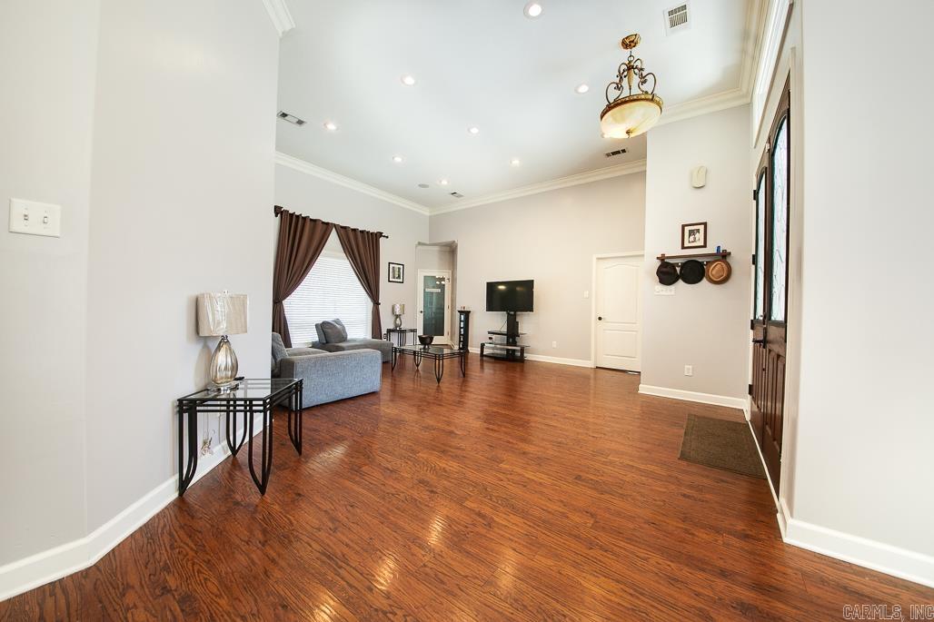 THE PARK ON MT SPRINGS - Residential