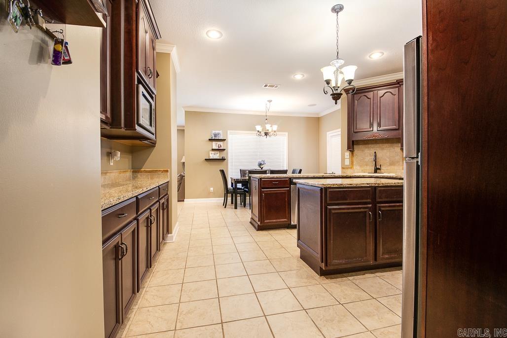 THE PARK ON MT SPRINGS - Residential