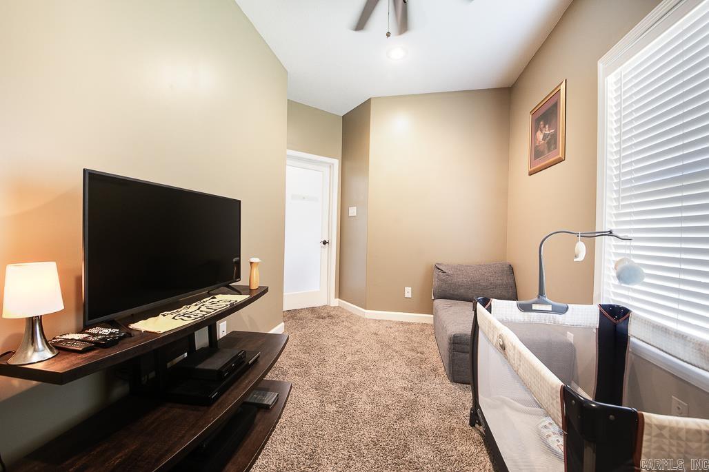 THE PARK ON MT SPRINGS - Residential