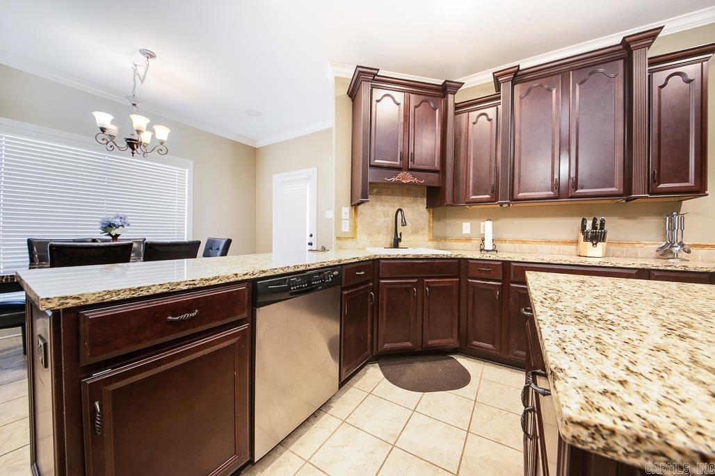 THE PARK ON MT SPRINGS - Residential