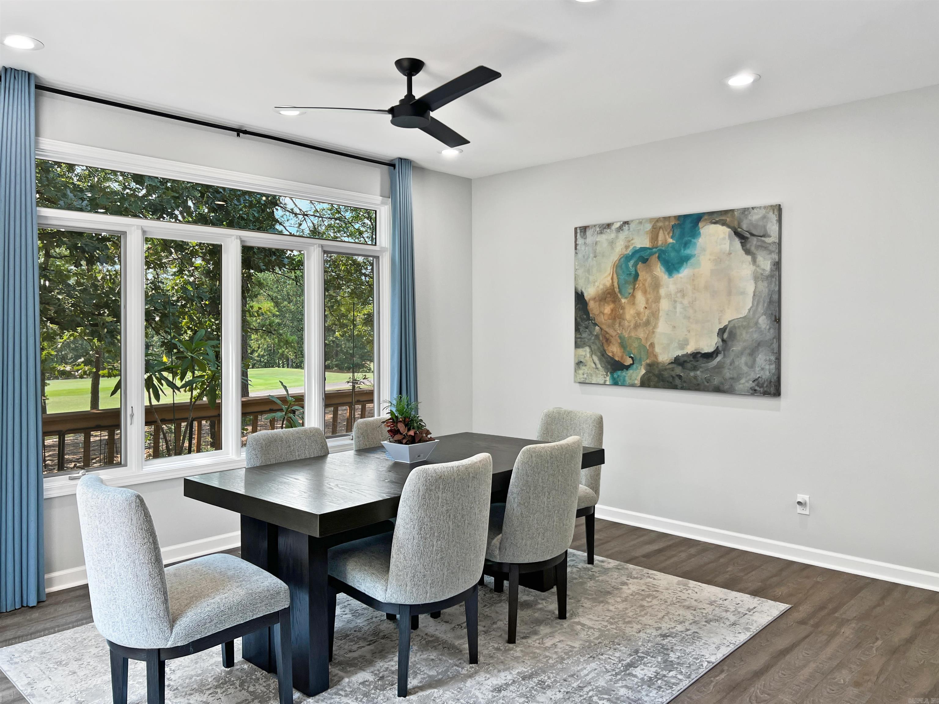 La Viejo - Residential