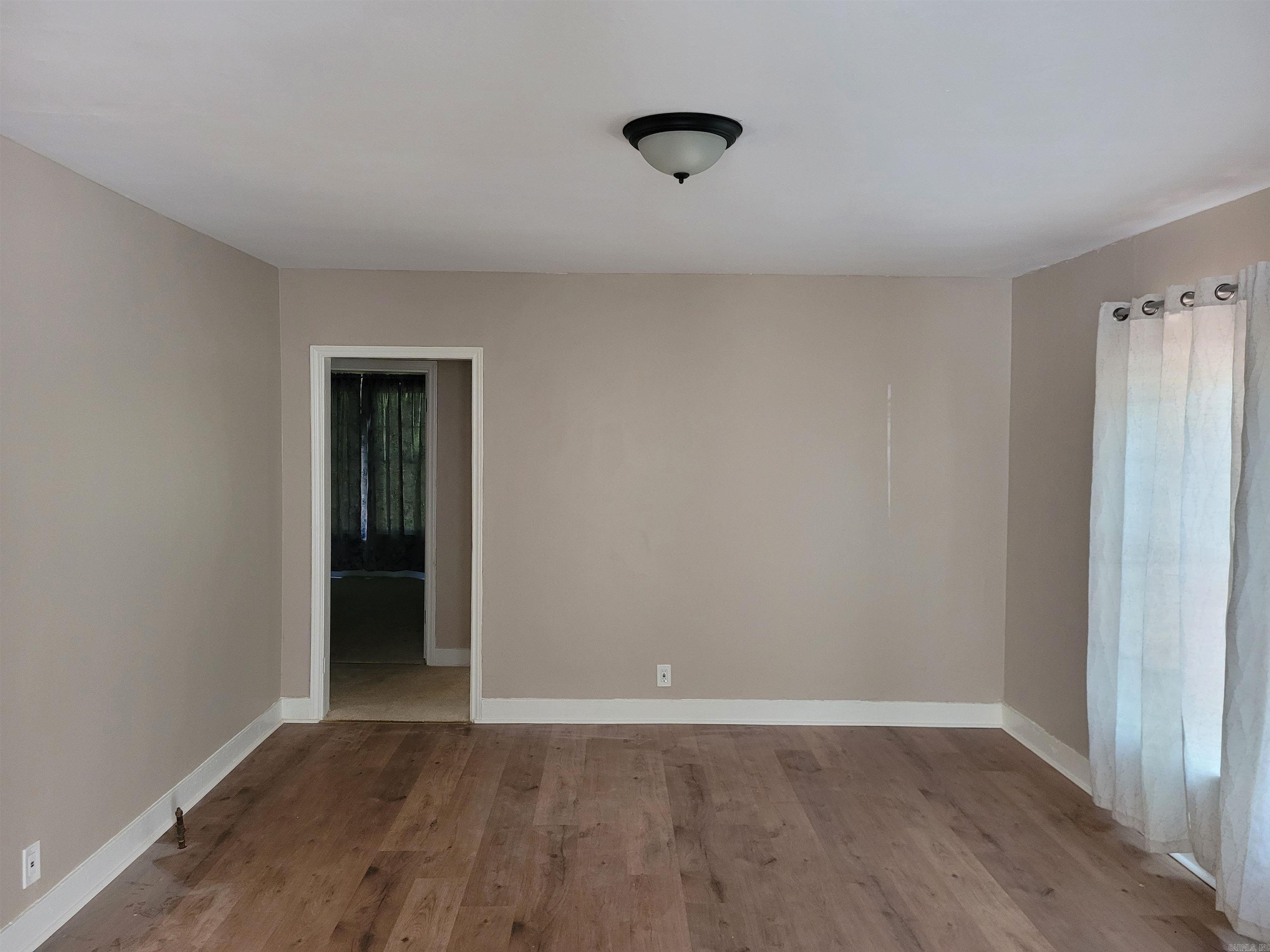 ARLINGTON - Residential