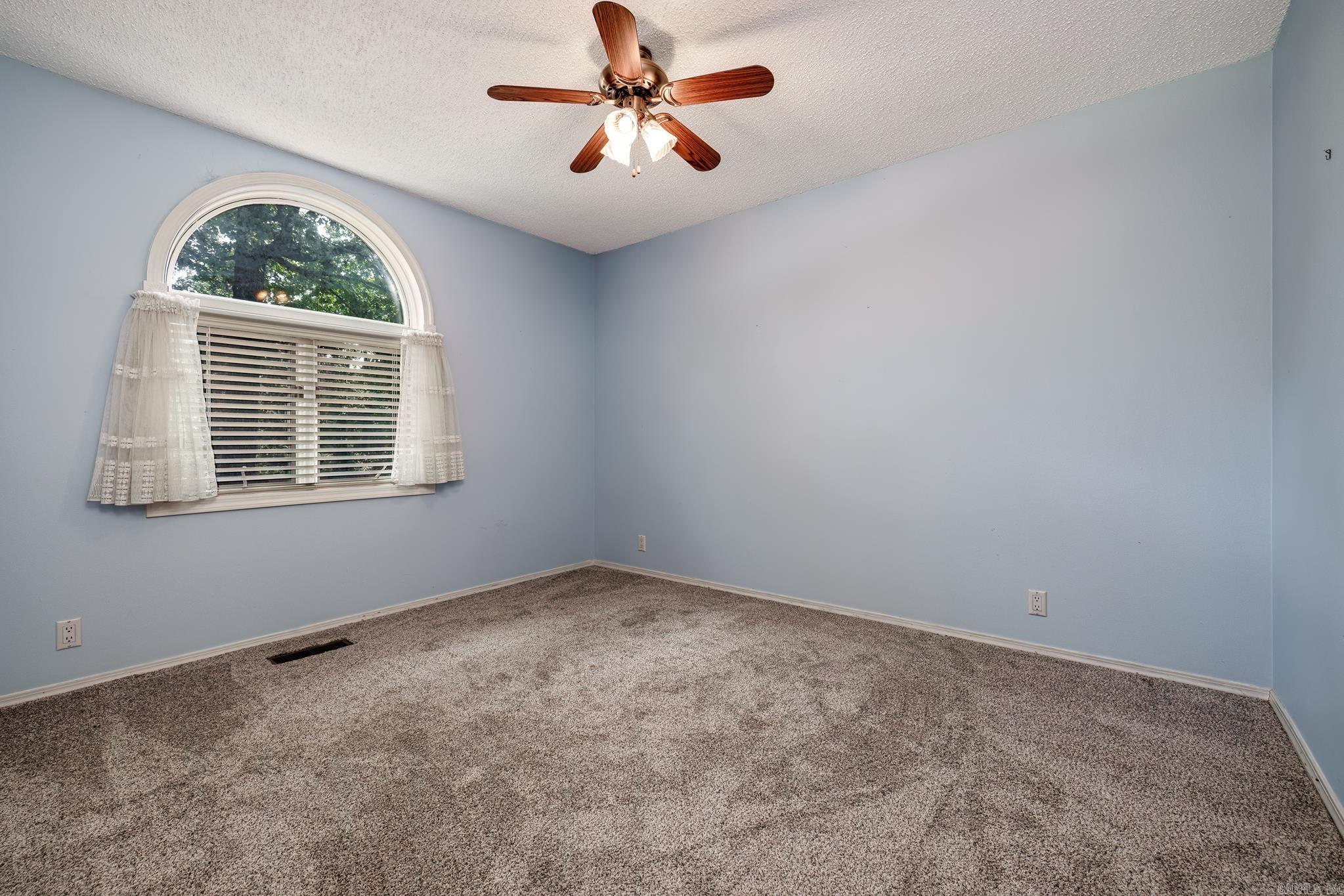 BALLESTEROS - Residential