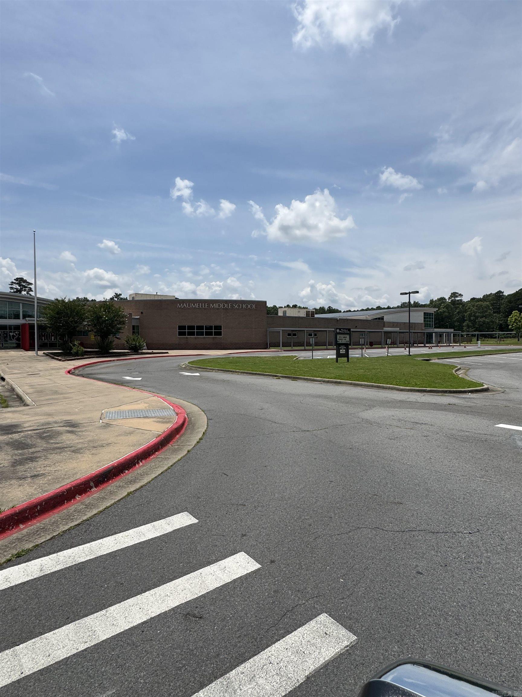 CARNAHAN INDUSTRIAL PARK ADDN - Commercial Sale