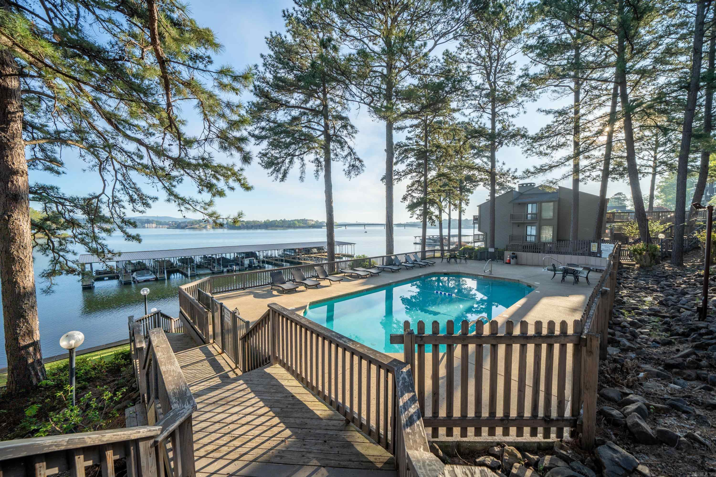 SOUTH SHORE HPR - Residential