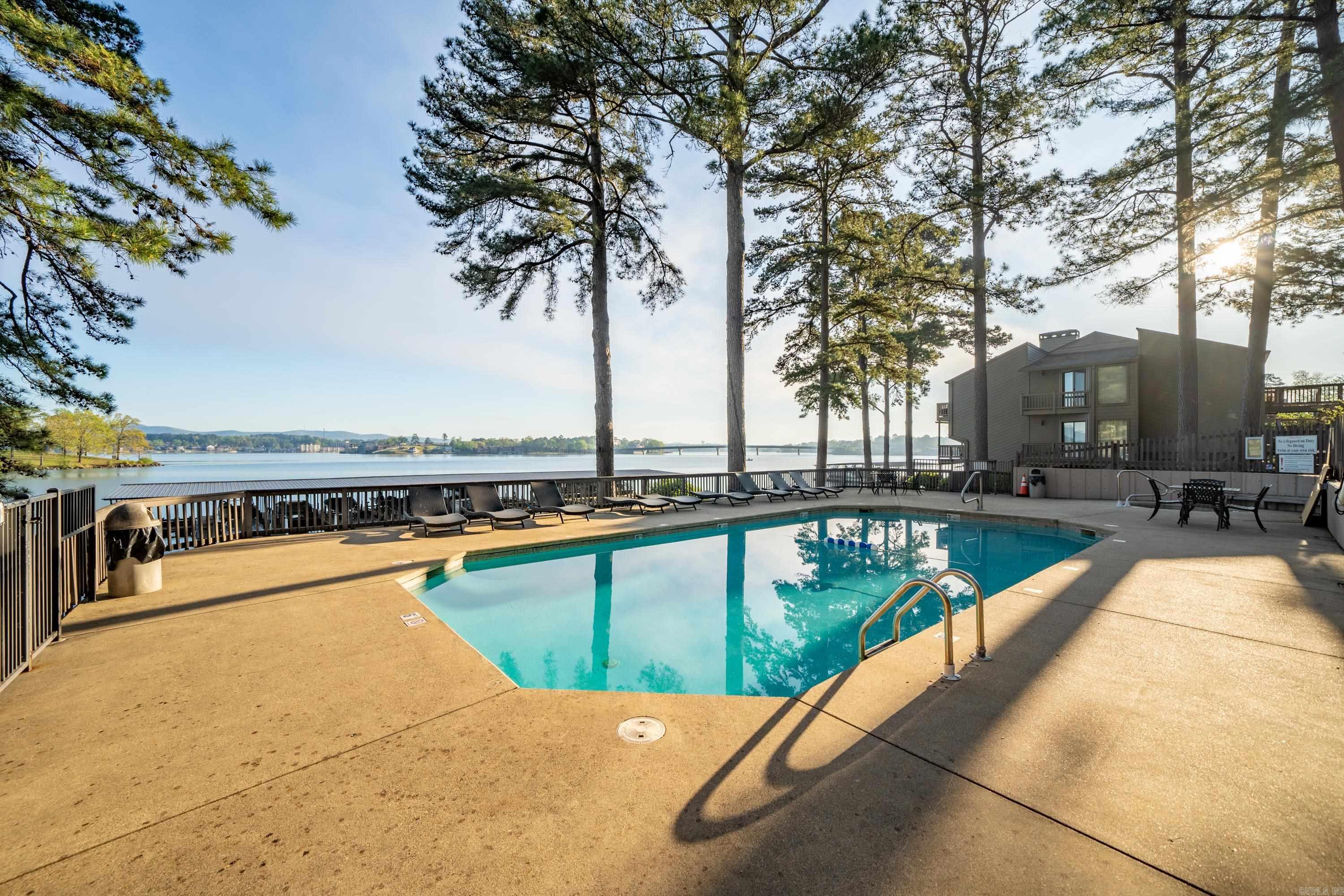 SOUTH SHORE HPR - Residential