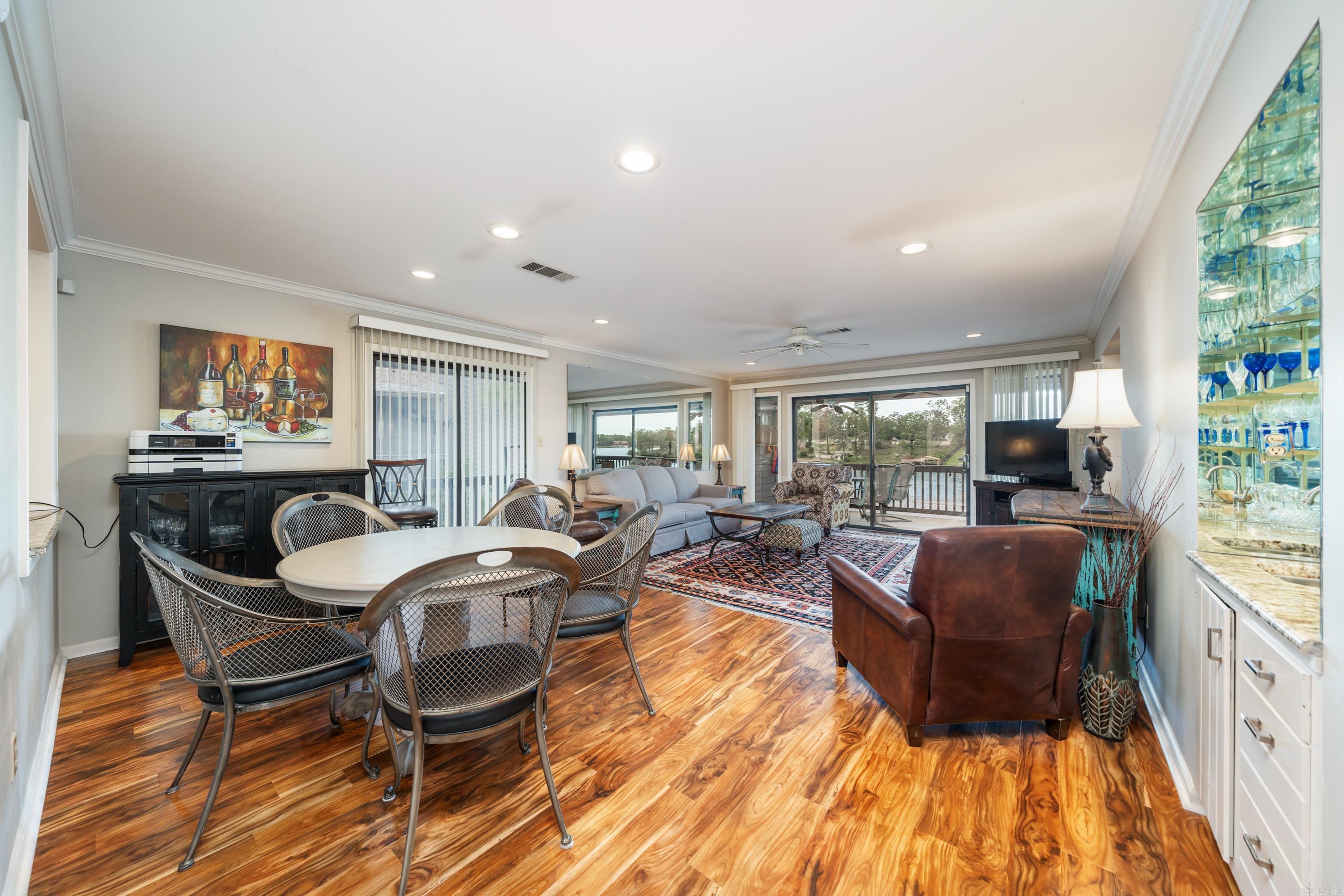 SOUTH SHORE HPR - Residential