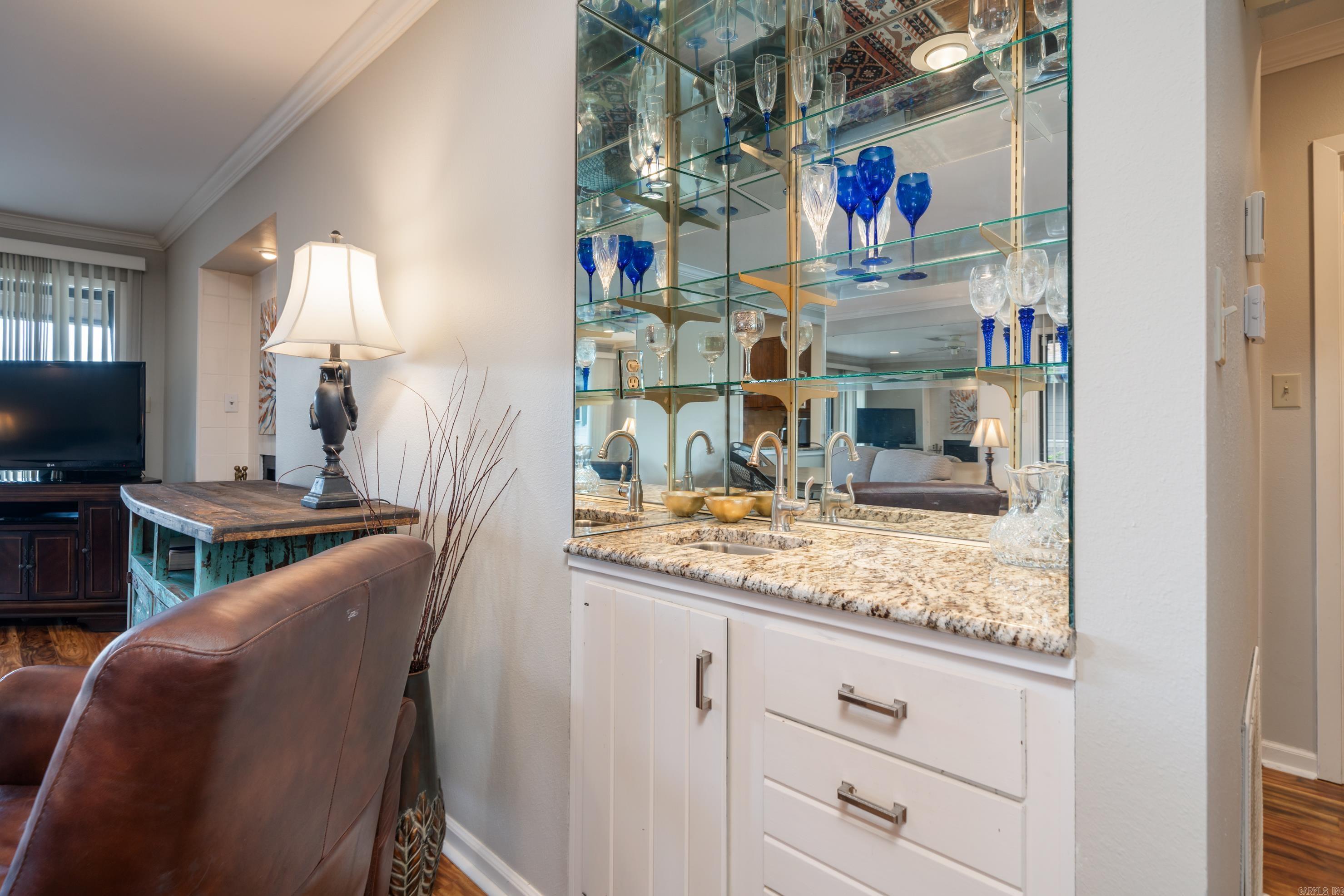 SOUTH SHORE HPR - Residential